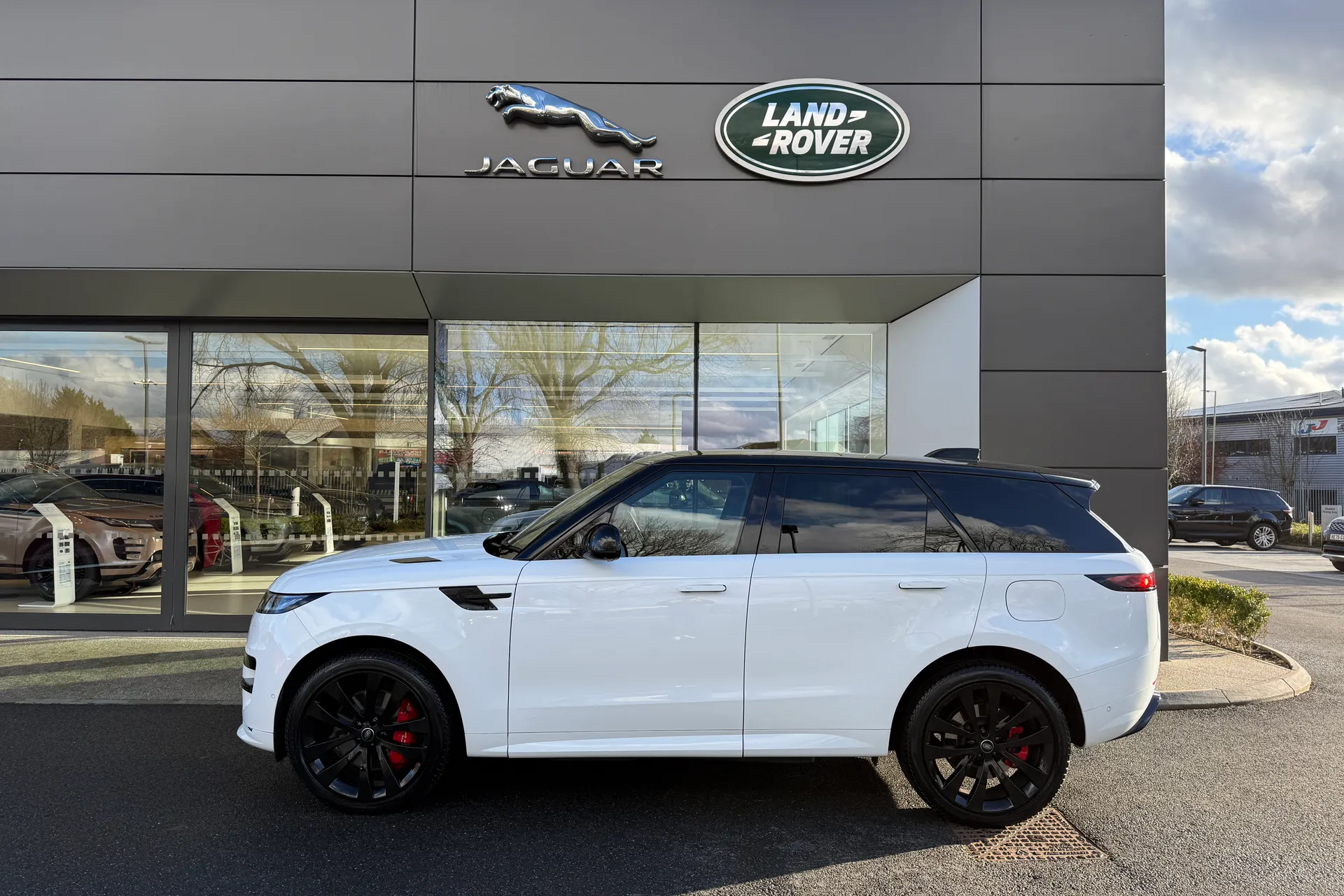 LAND ROVER RANGE ROVER SPORT thumbnail image number 28