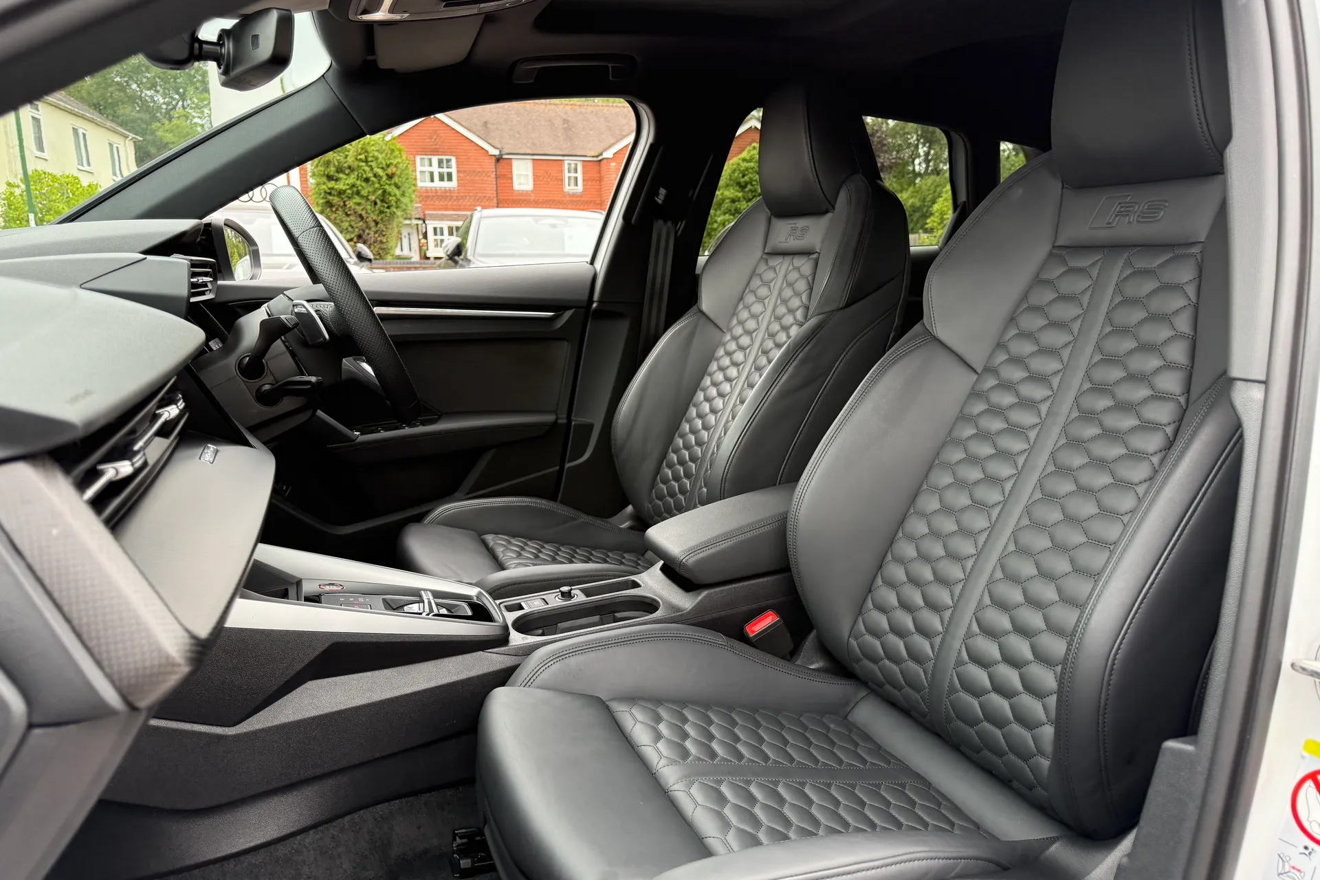 Audi RS3 thumbnail image number 38