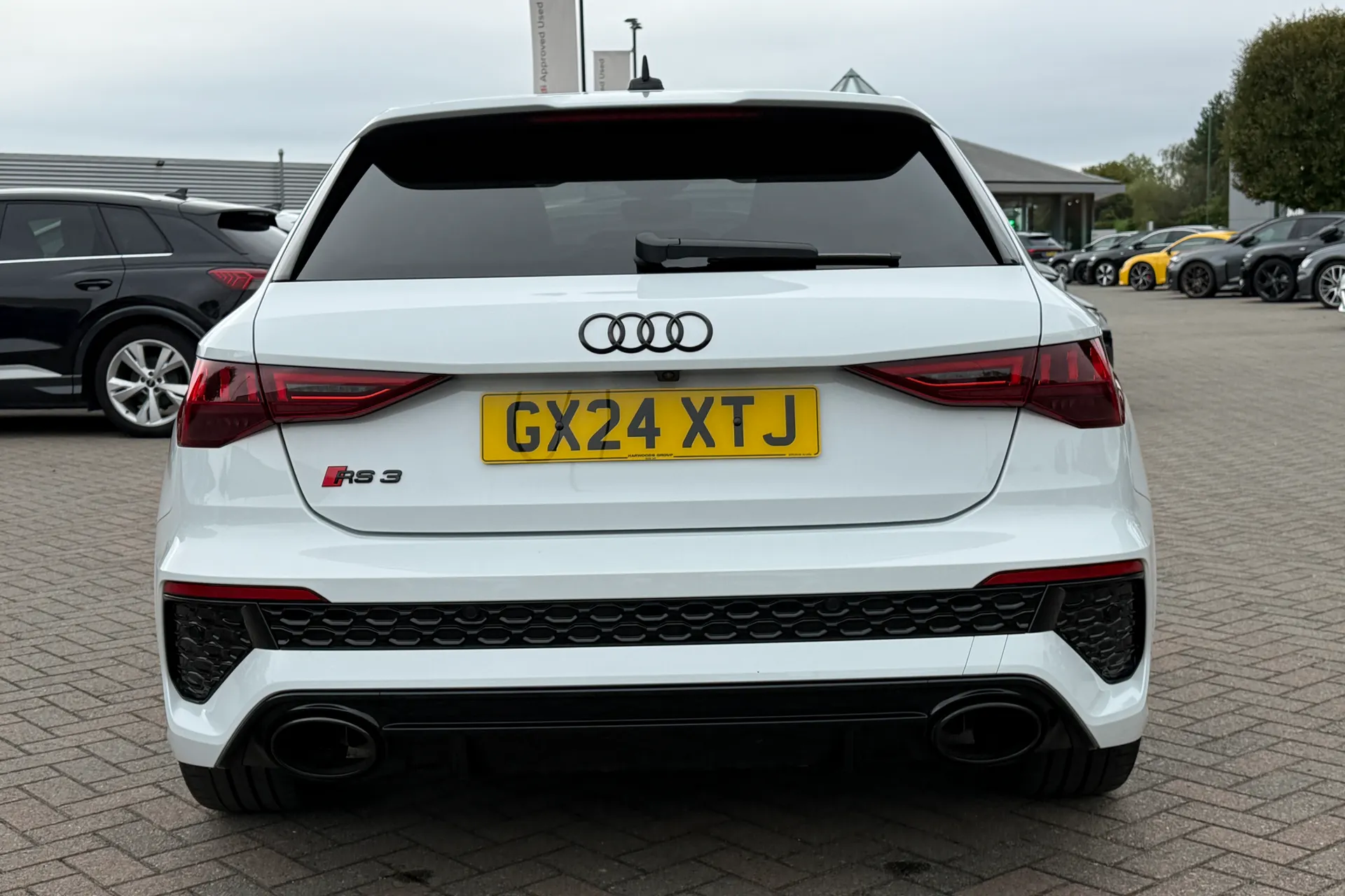 Audi RS3 thumbnail image number 44