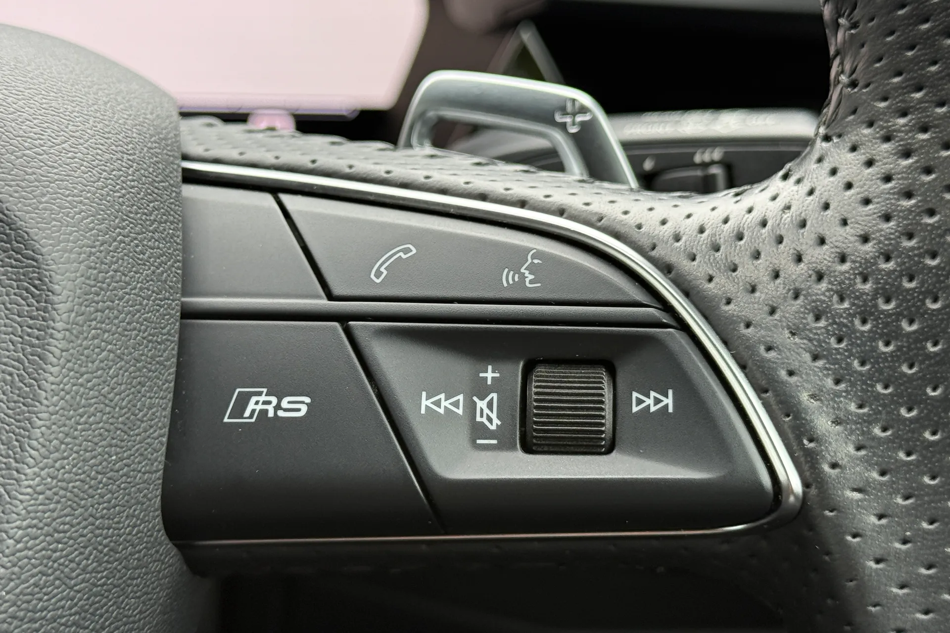 Audi RS3 thumbnail image number 30