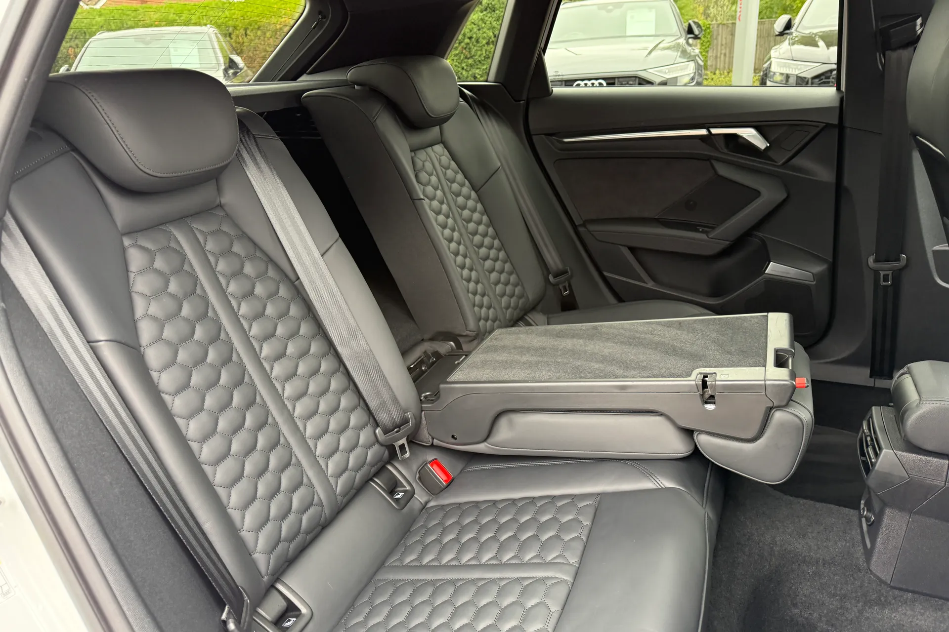 Audi RS3 thumbnail image number 58