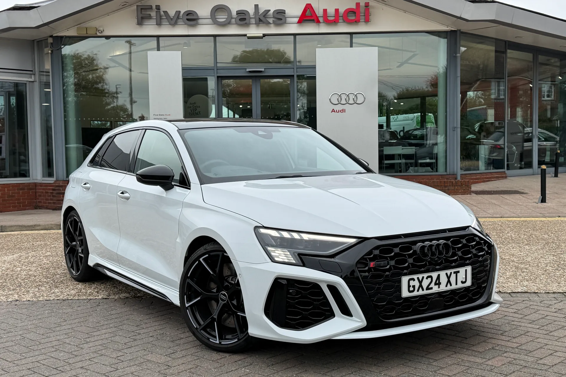 Audi RS3 focused image