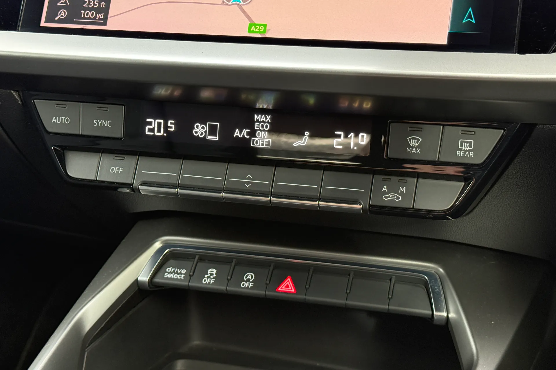 Audi A3 thumbnail image number 13