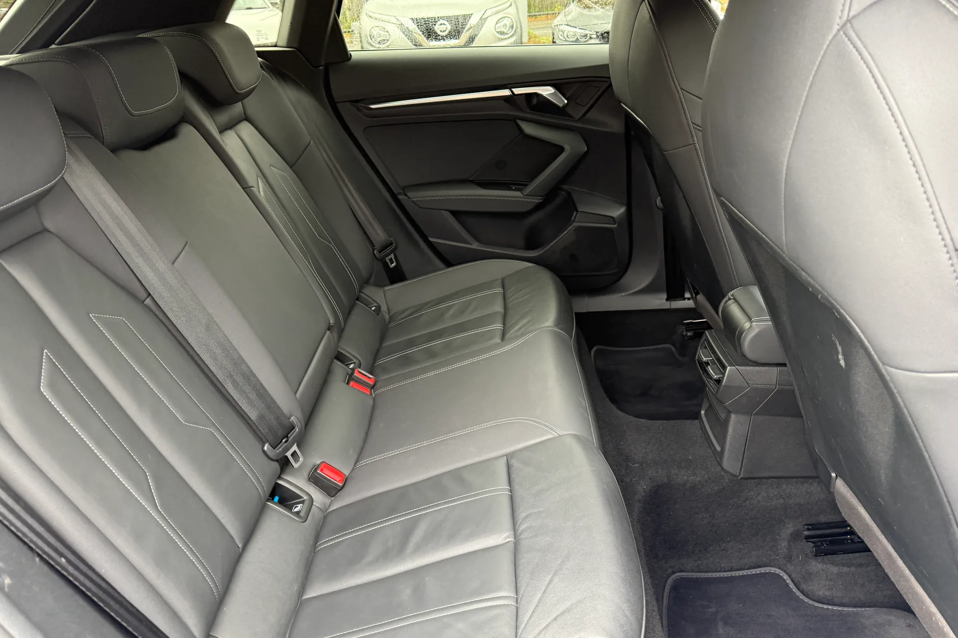 Audi A3 thumbnail image number 38