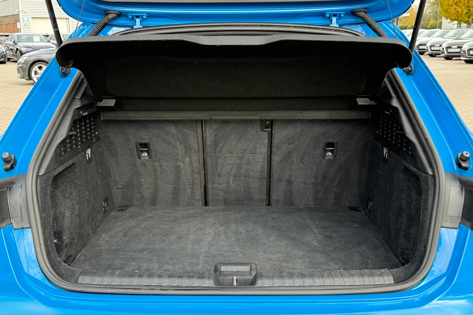 Audi A3 thumbnail image number 31