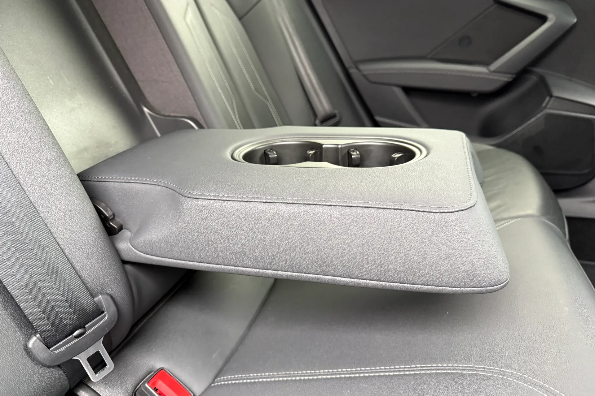 Audi A3 thumbnail image number 39