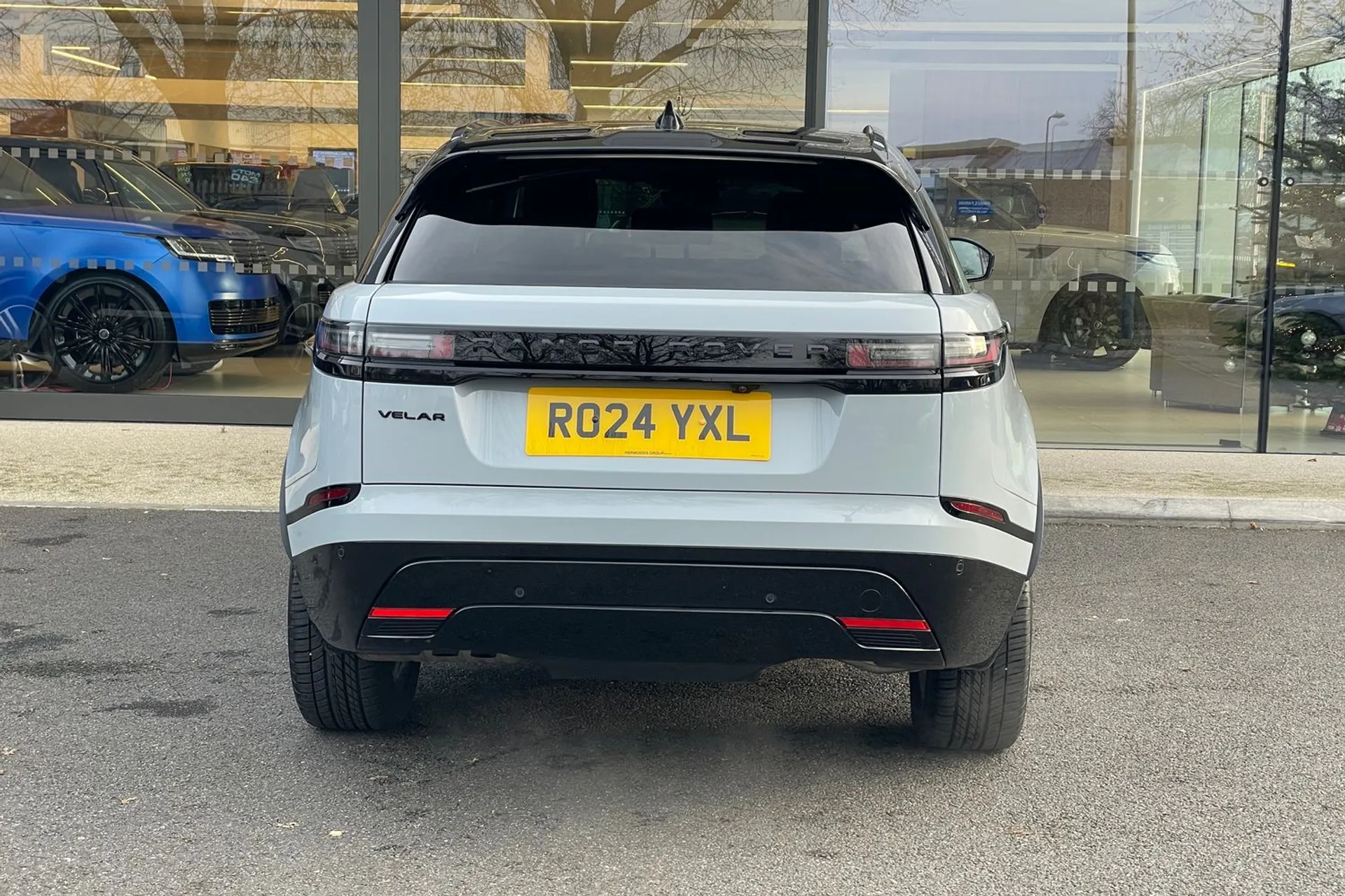 LAND ROVER RANGE ROVER VELAR thumbnail image number 8