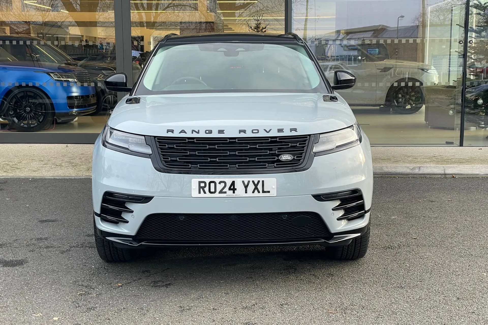 LAND ROVER RANGE ROVER VELAR thumbnail image number 6