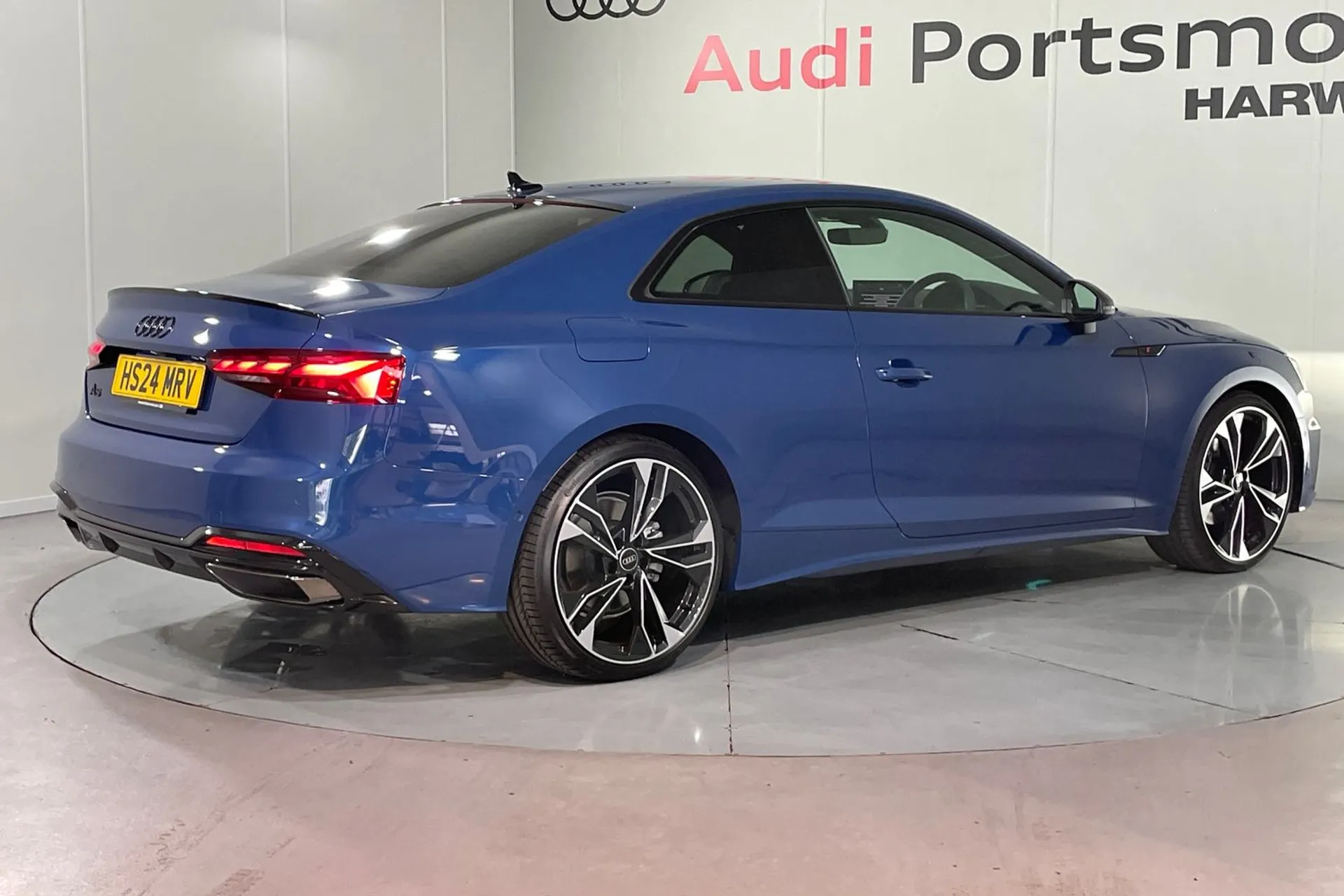 Audi A5 thumbnail image number 11