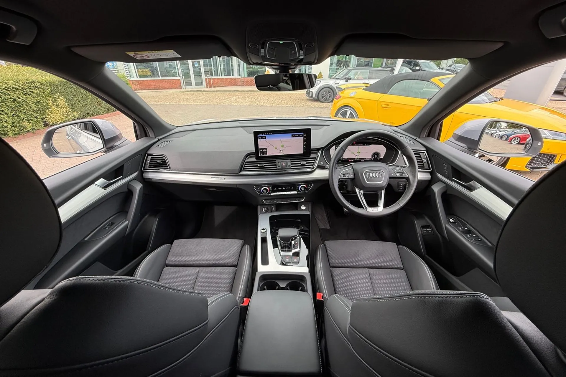 Audi Q5 thumbnail image number 3