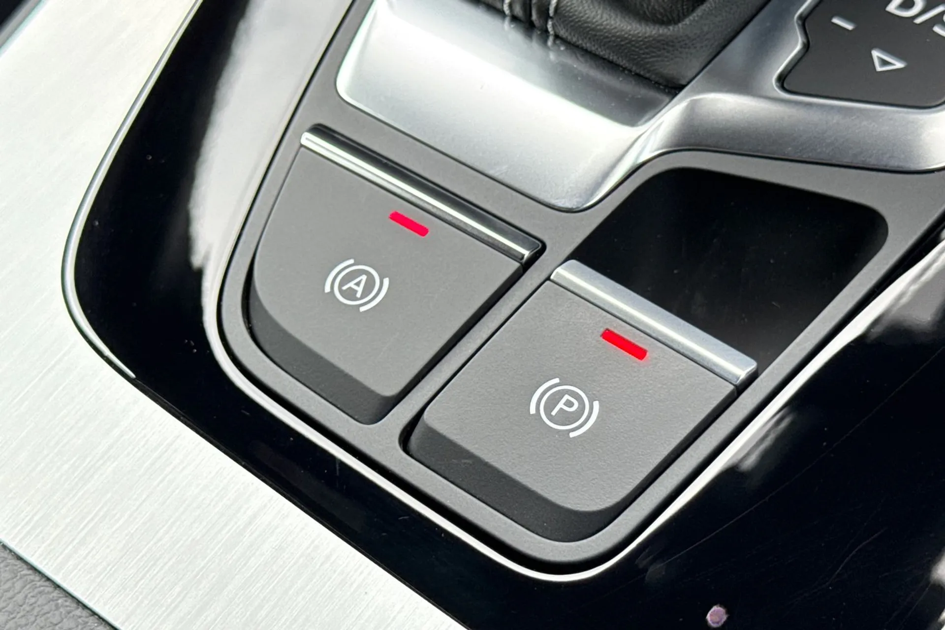 Audi Q5 thumbnail image number 35