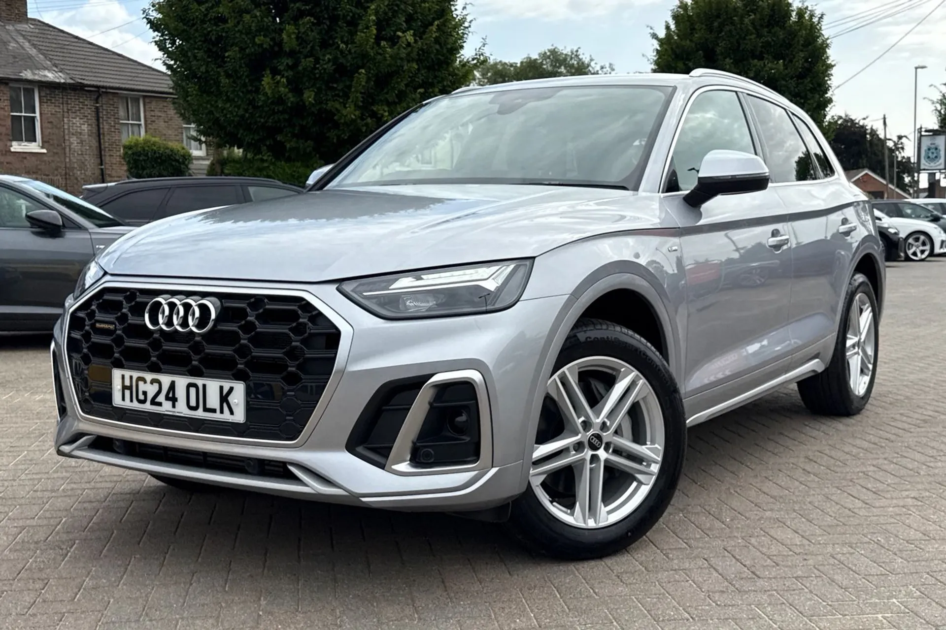 Audi Q5 thumbnail image number 25