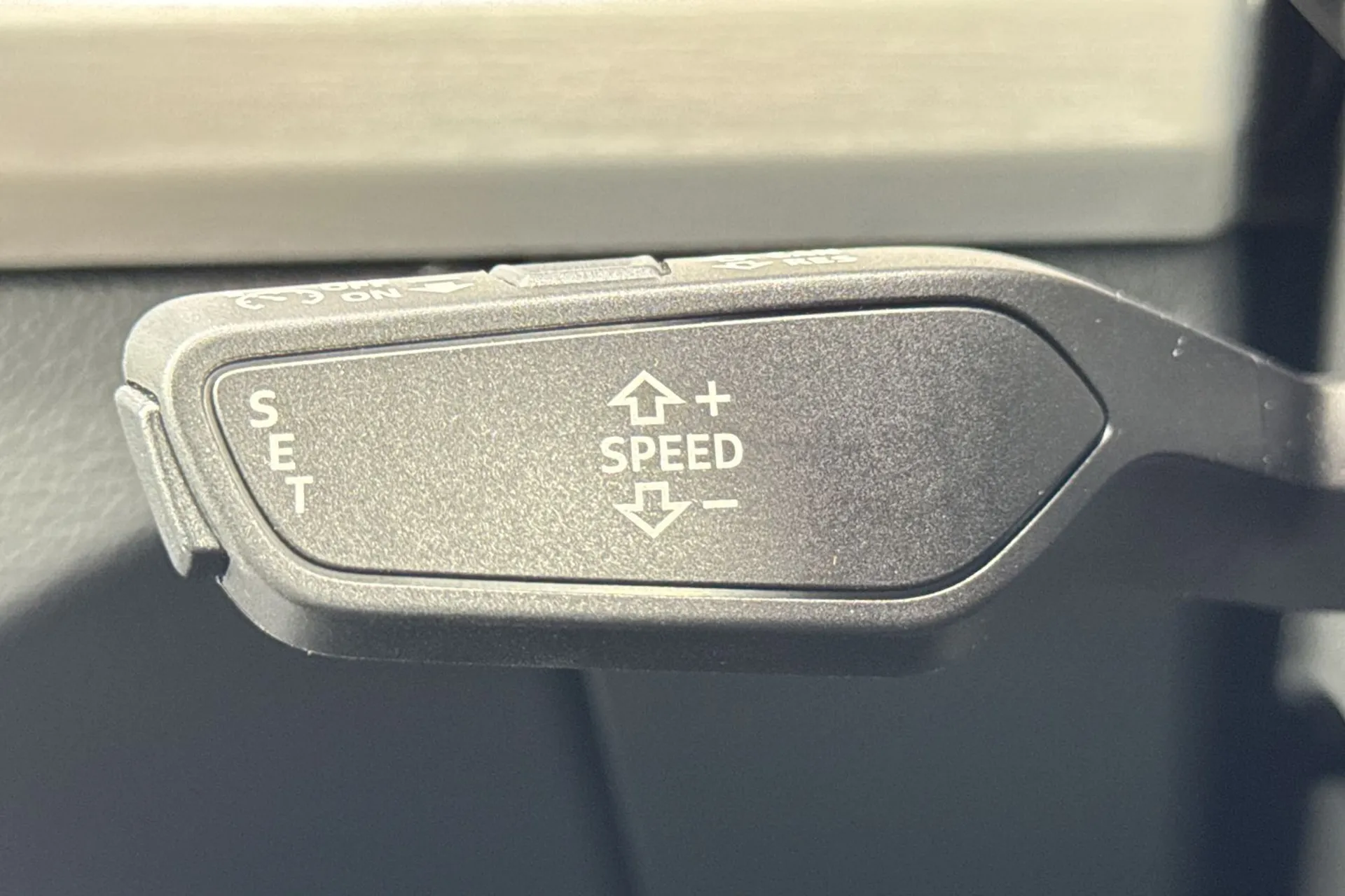 Audi Q5 thumbnail image number 16