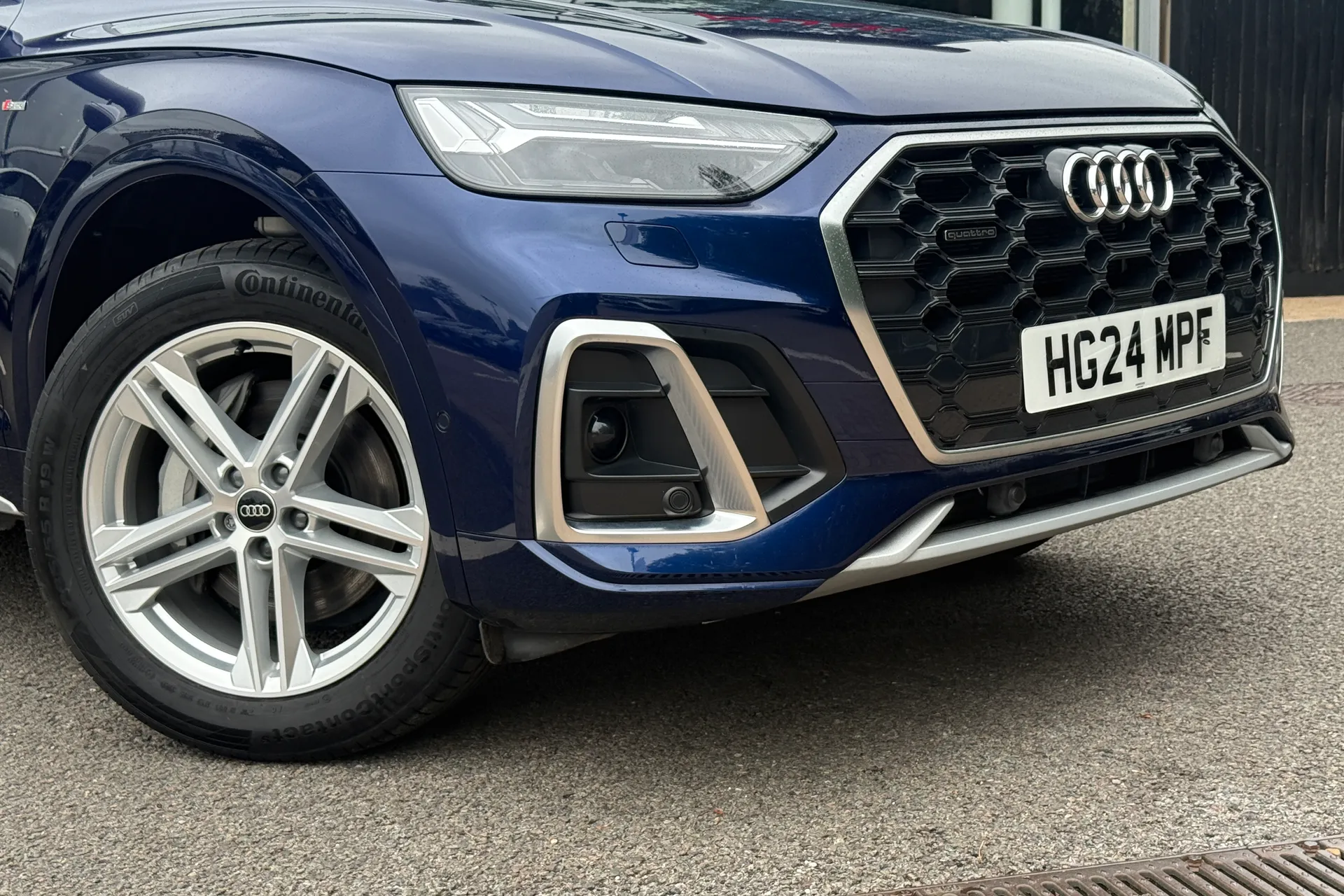 Audi Q5 thumbnail image number 5