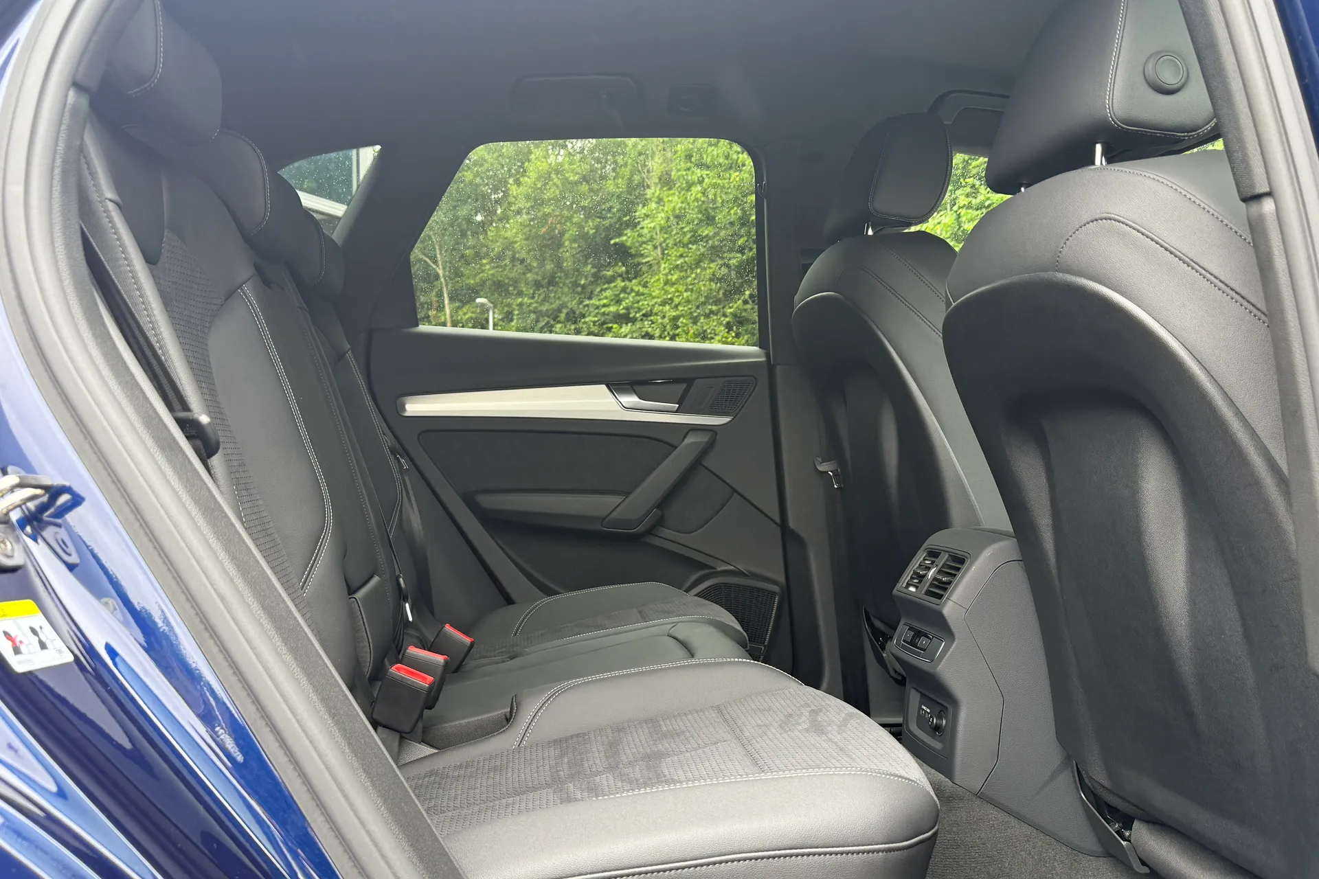 Audi Q5 thumbnail image number 29
