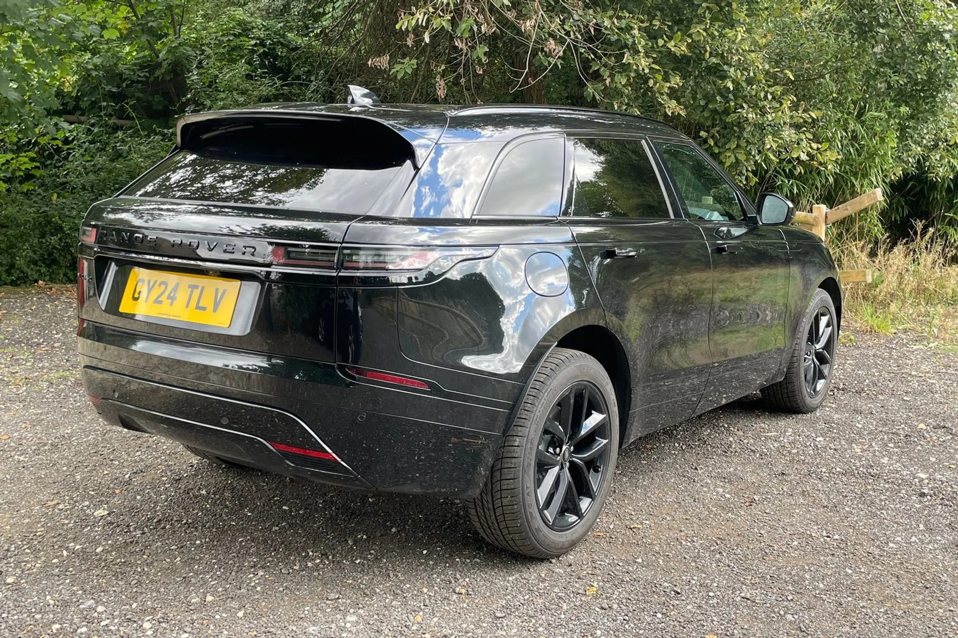 LAND ROVER RANGE ROVER VELAR thumbnail image number 18