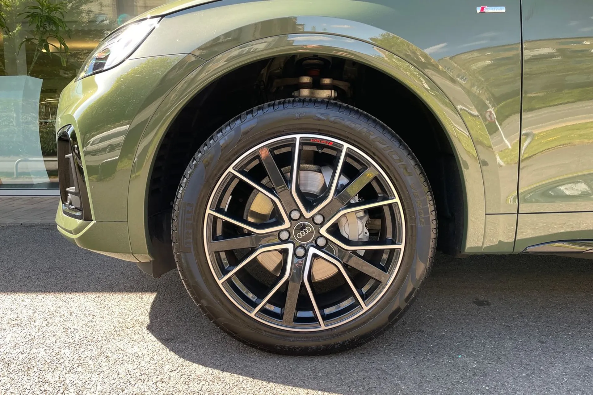 Audi Q5 thumbnail image number 12