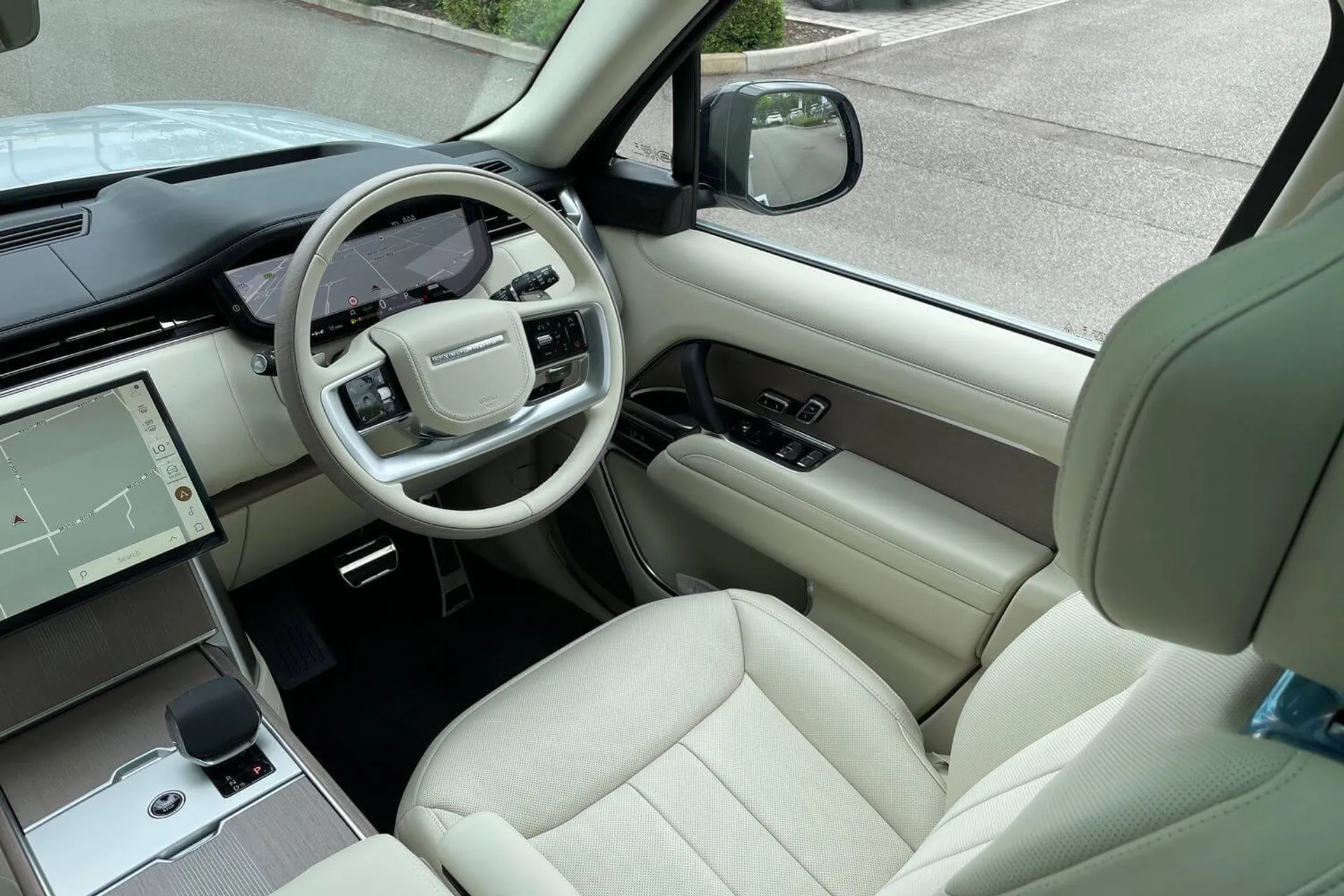 LAND ROVER RANGE ROVER thumbnail image number 19