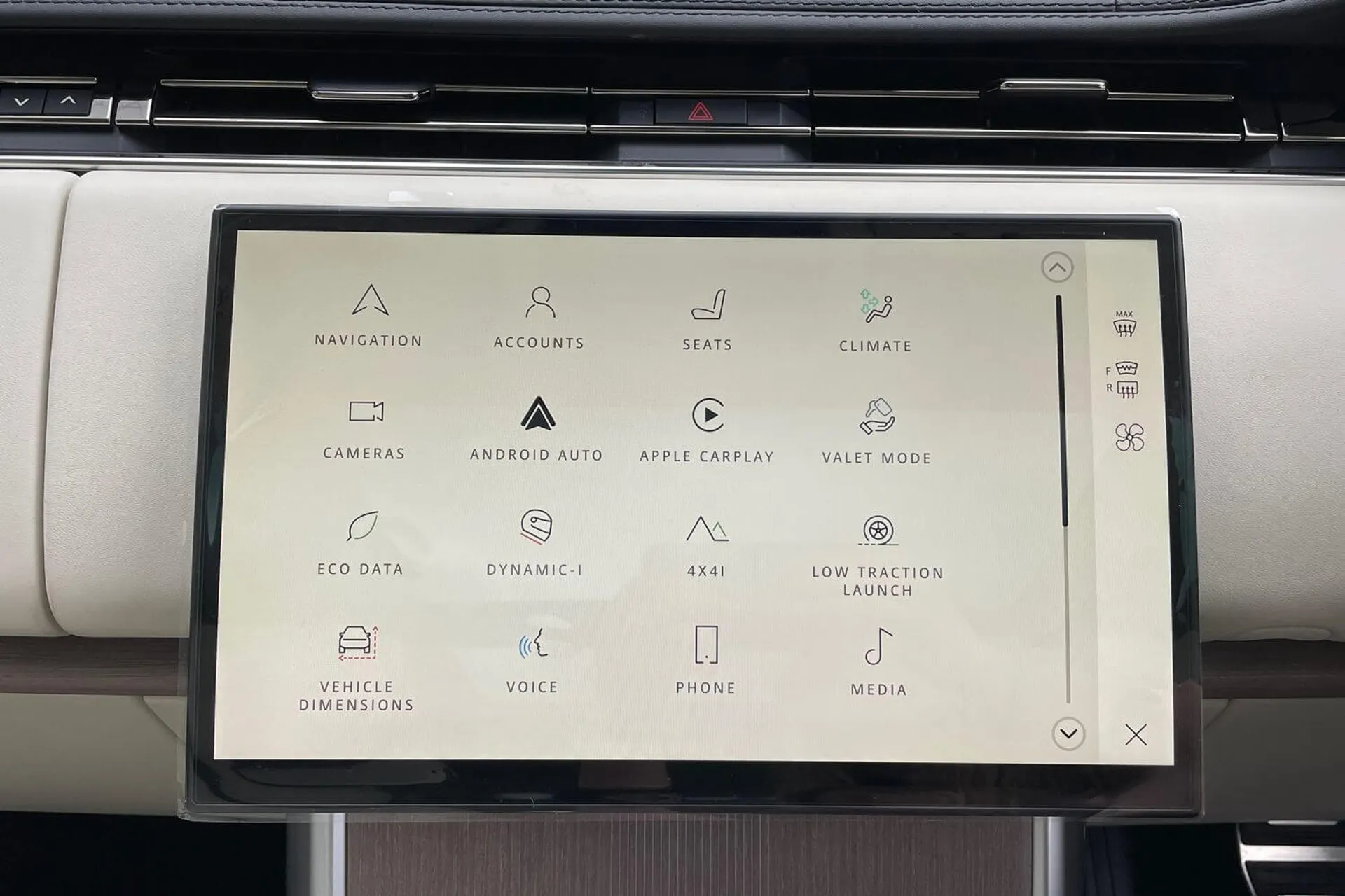 LAND ROVER RANGE ROVER thumbnail image number 35