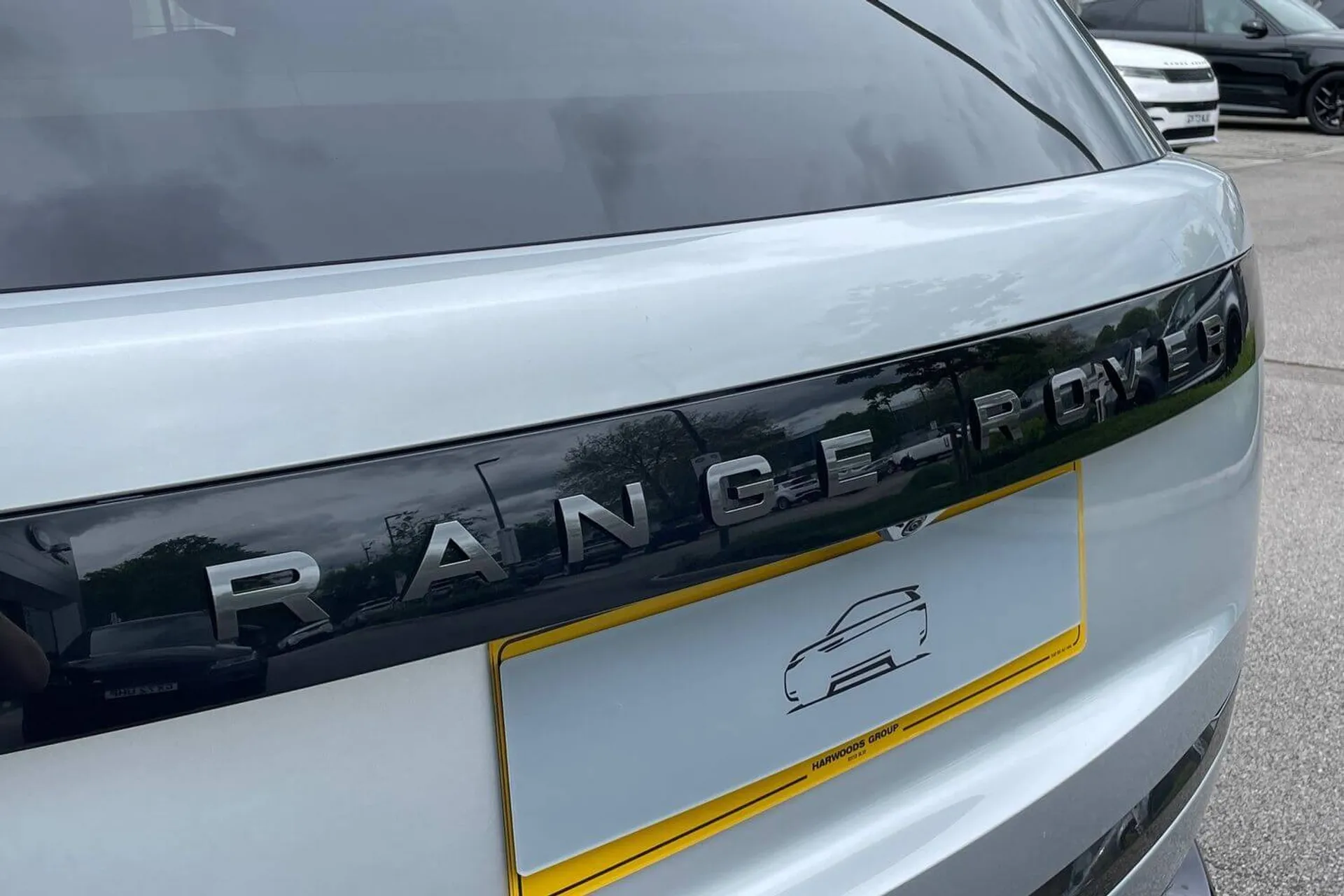 LAND ROVER RANGE ROVER thumbnail image number 63