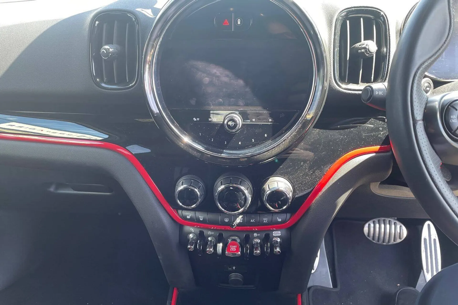 MINI COUNTRYMAN thumbnail image number 34