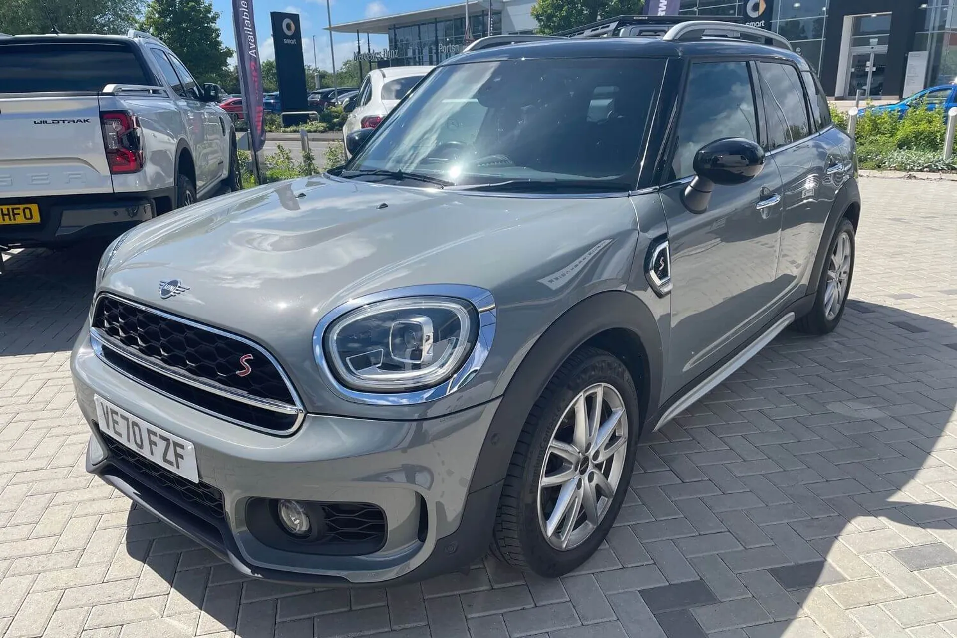 MINI COUNTRYMAN thumbnail image number 10
