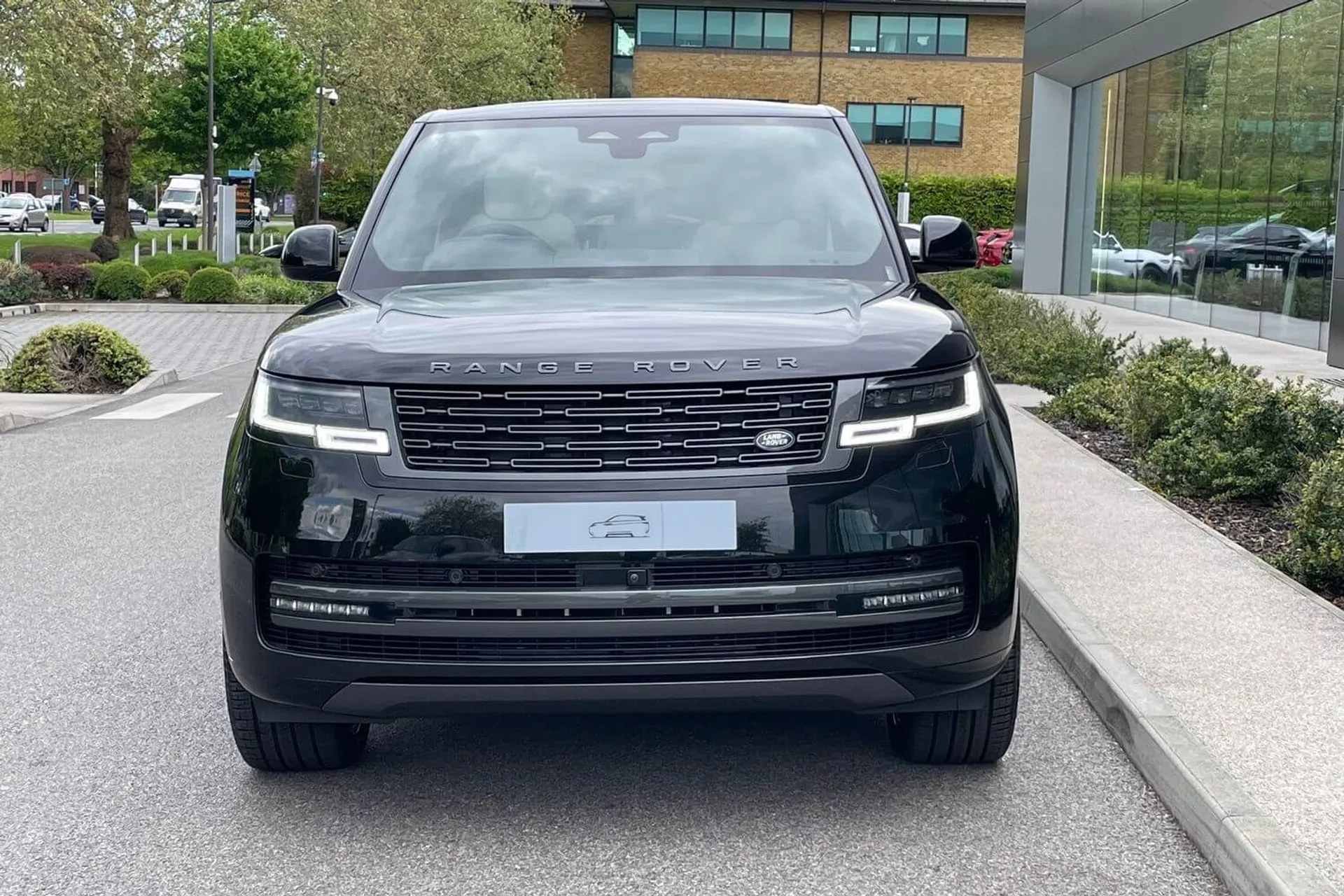LAND ROVER RANGE ROVER thumbnail image number 13