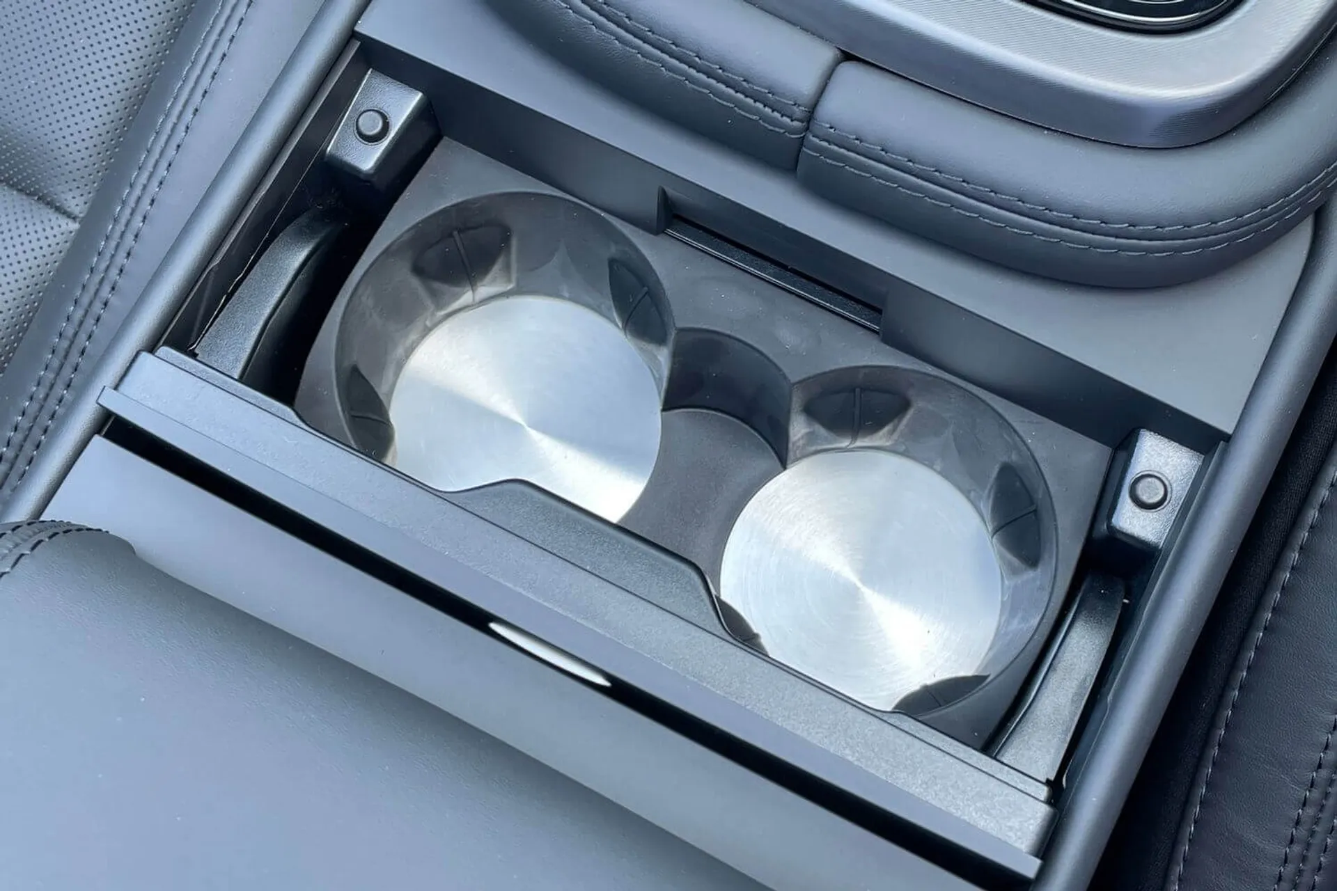 Jaguar F-TYPE thumbnail image number 49