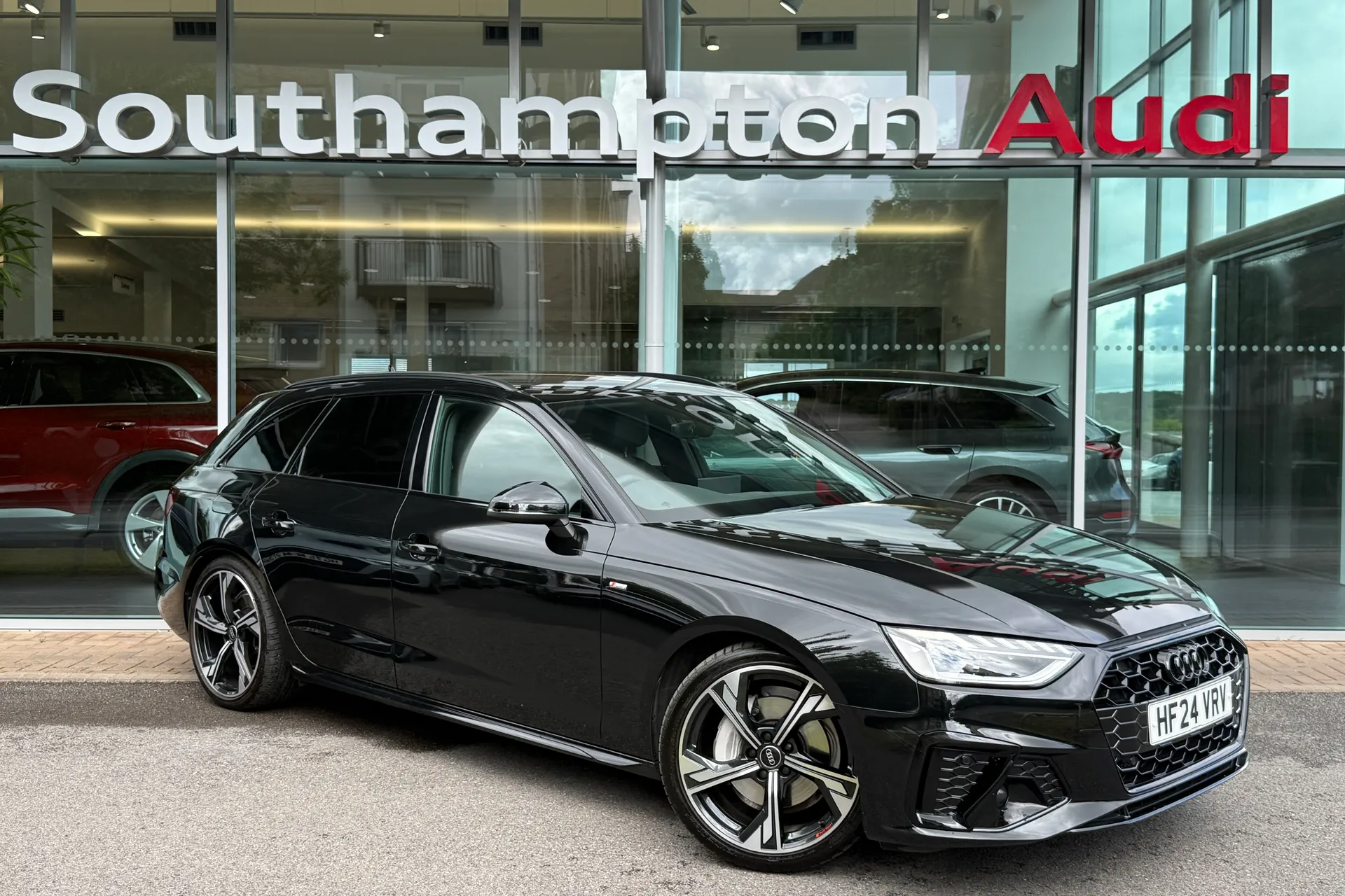Audi A4 thumbnail image number 59