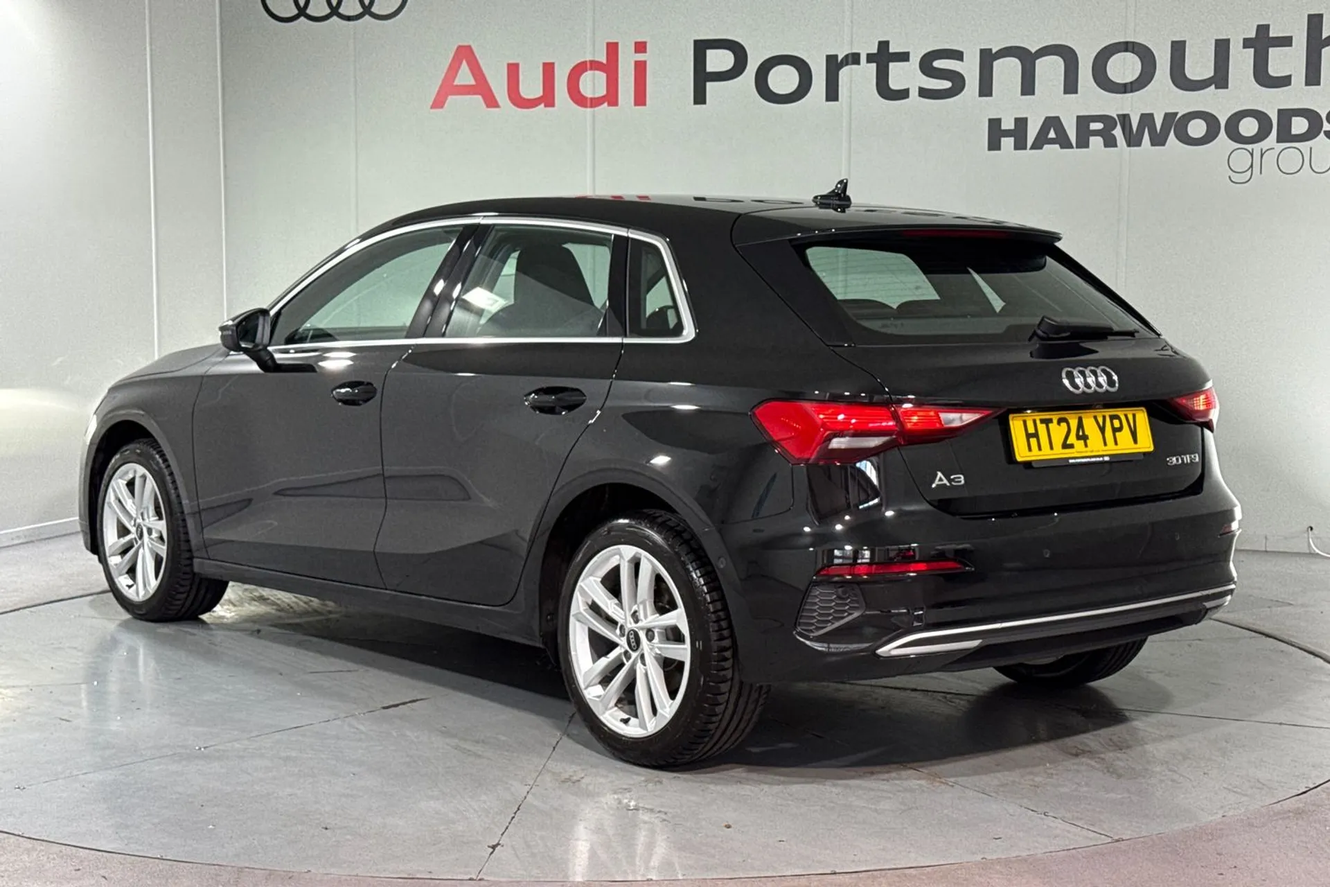 Audi A3 thumbnail image number 7