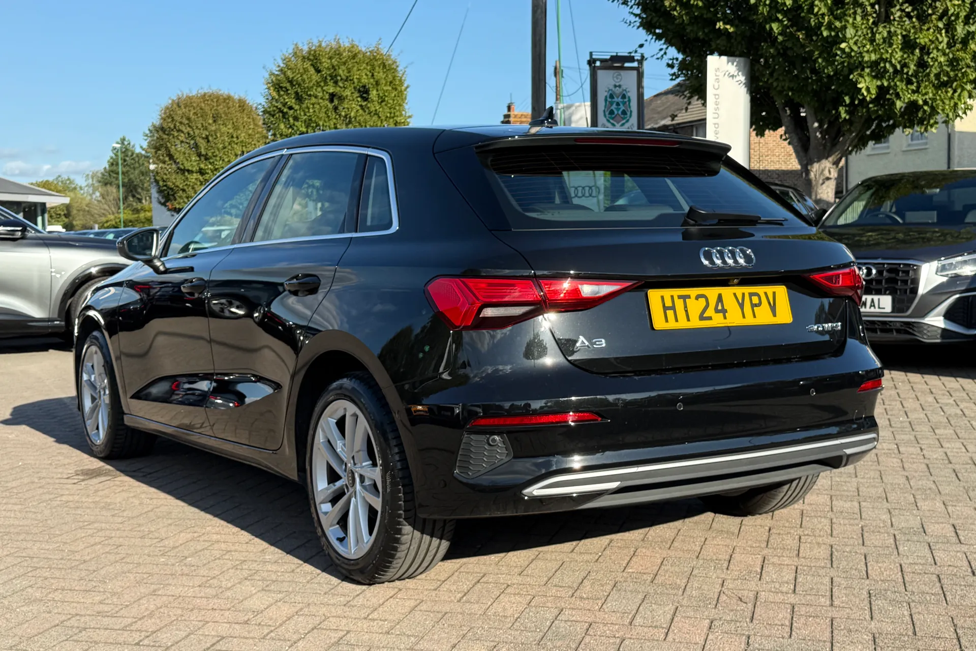 Audi A3 thumbnail image number 37