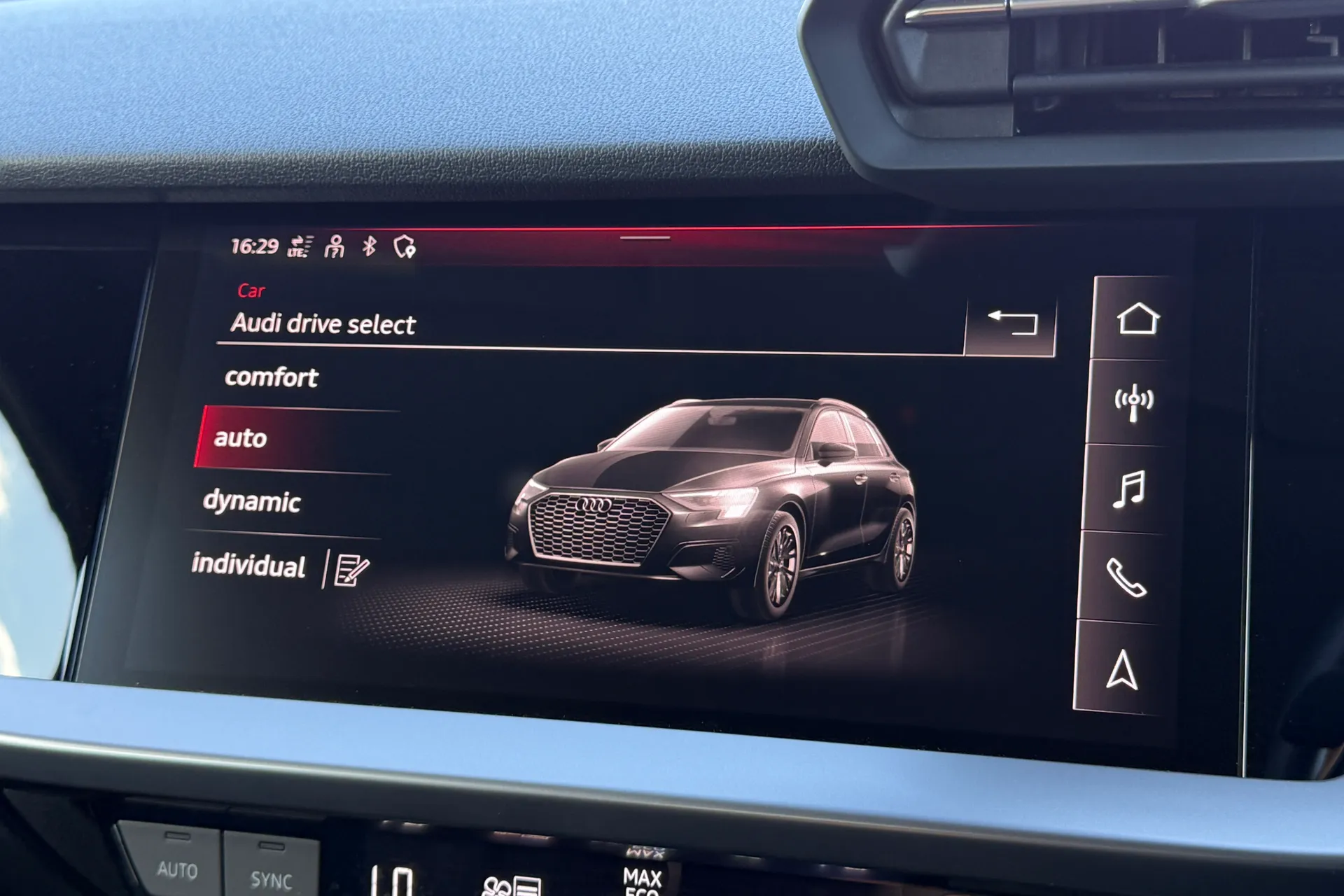 Audi A3 thumbnail image number 12