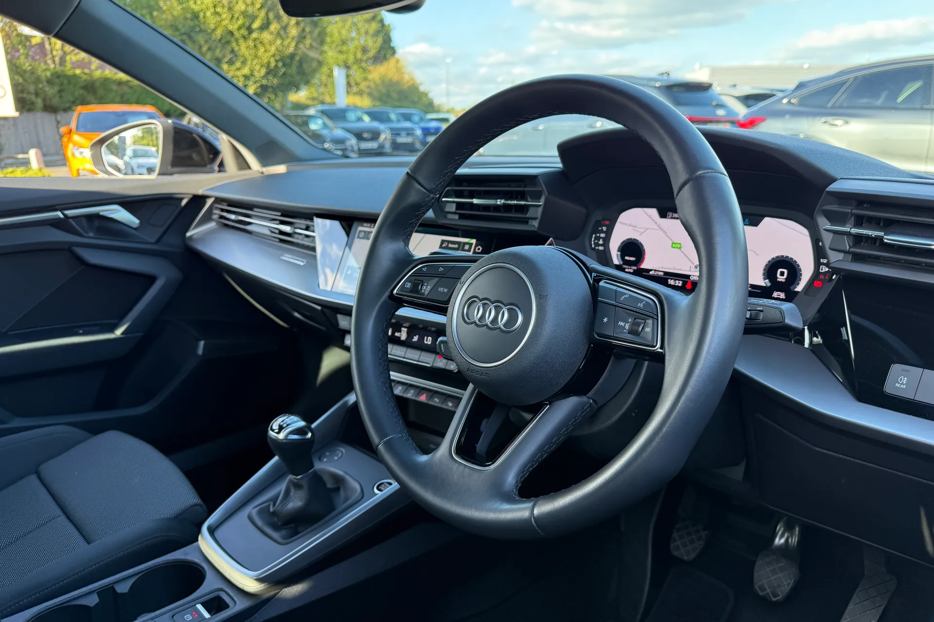 Audi A3 thumbnail image number 31