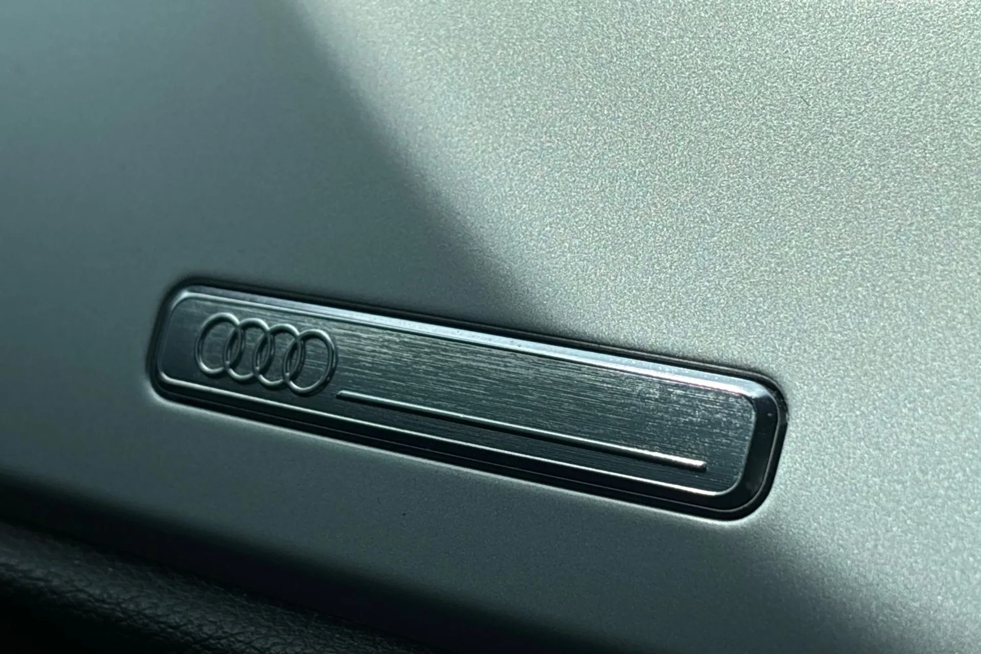 Audi Q3 thumbnail image number 46