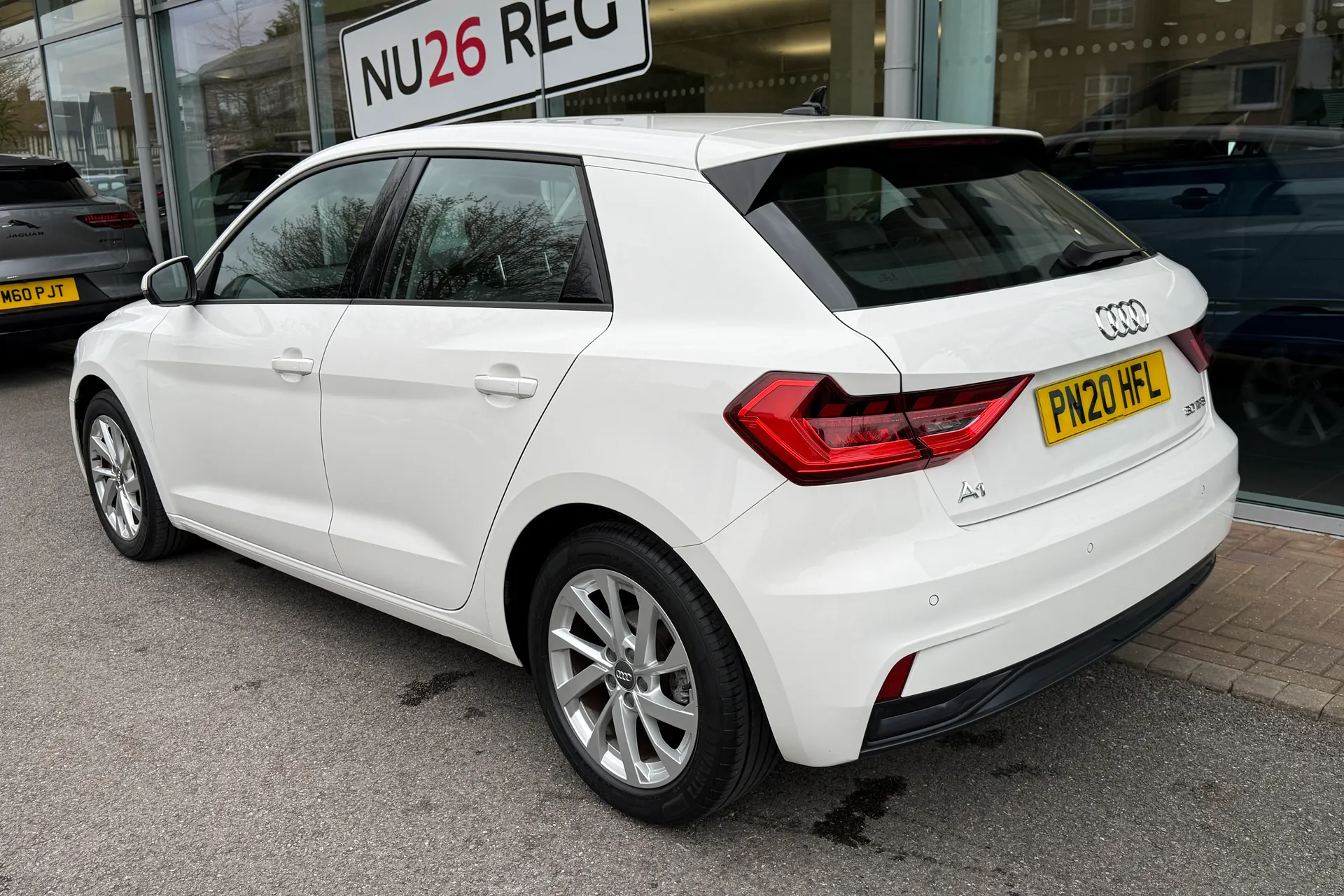 Audi A1 thumbnail image number 7