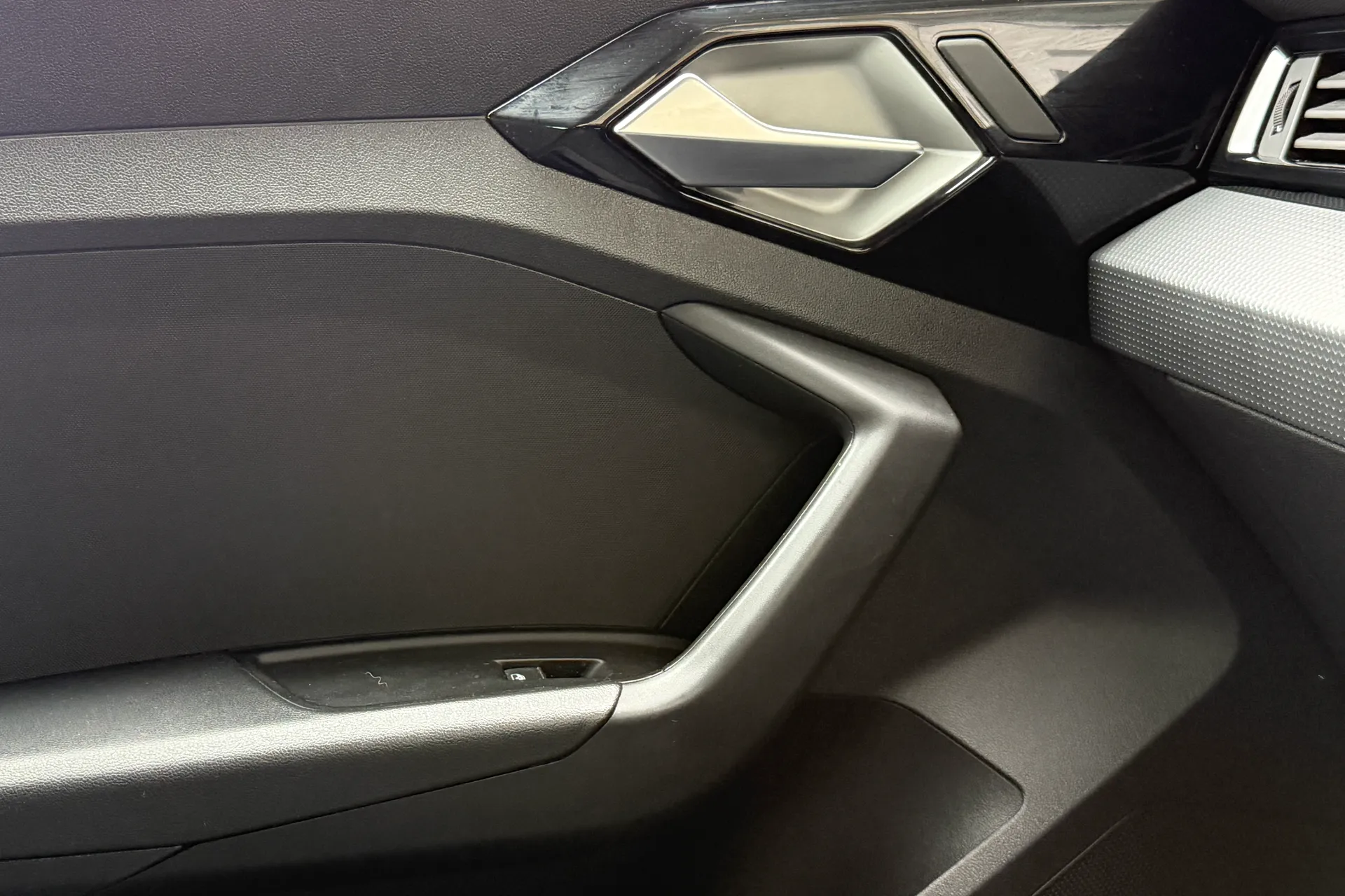 Audi A1 thumbnail image number 24