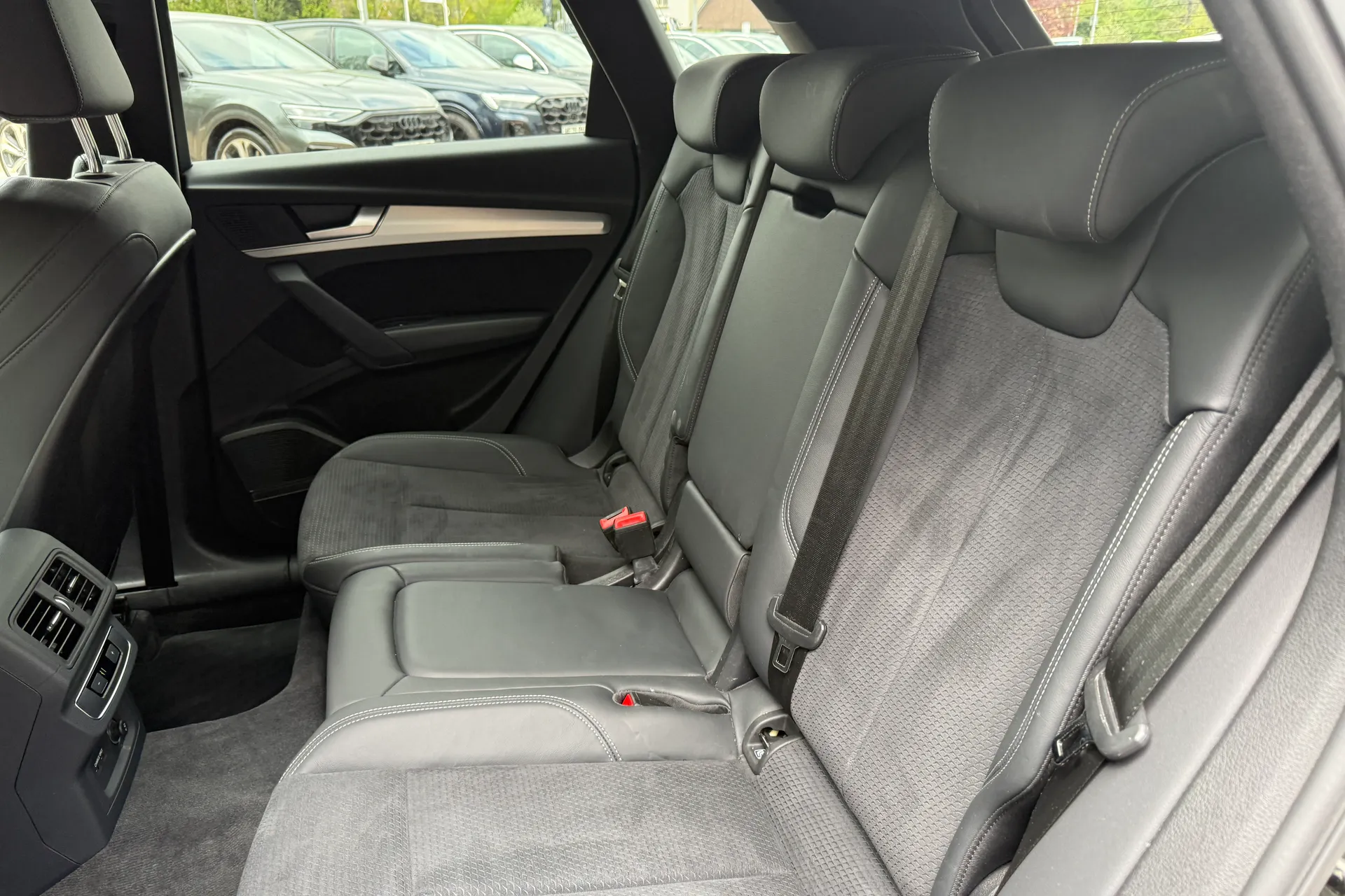 Audi Q5 thumbnail image number 58