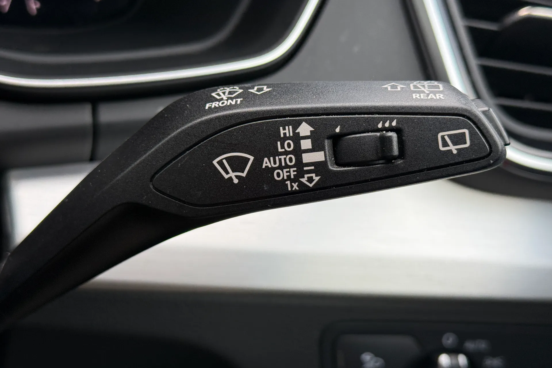 Audi Q5 thumbnail image number 17