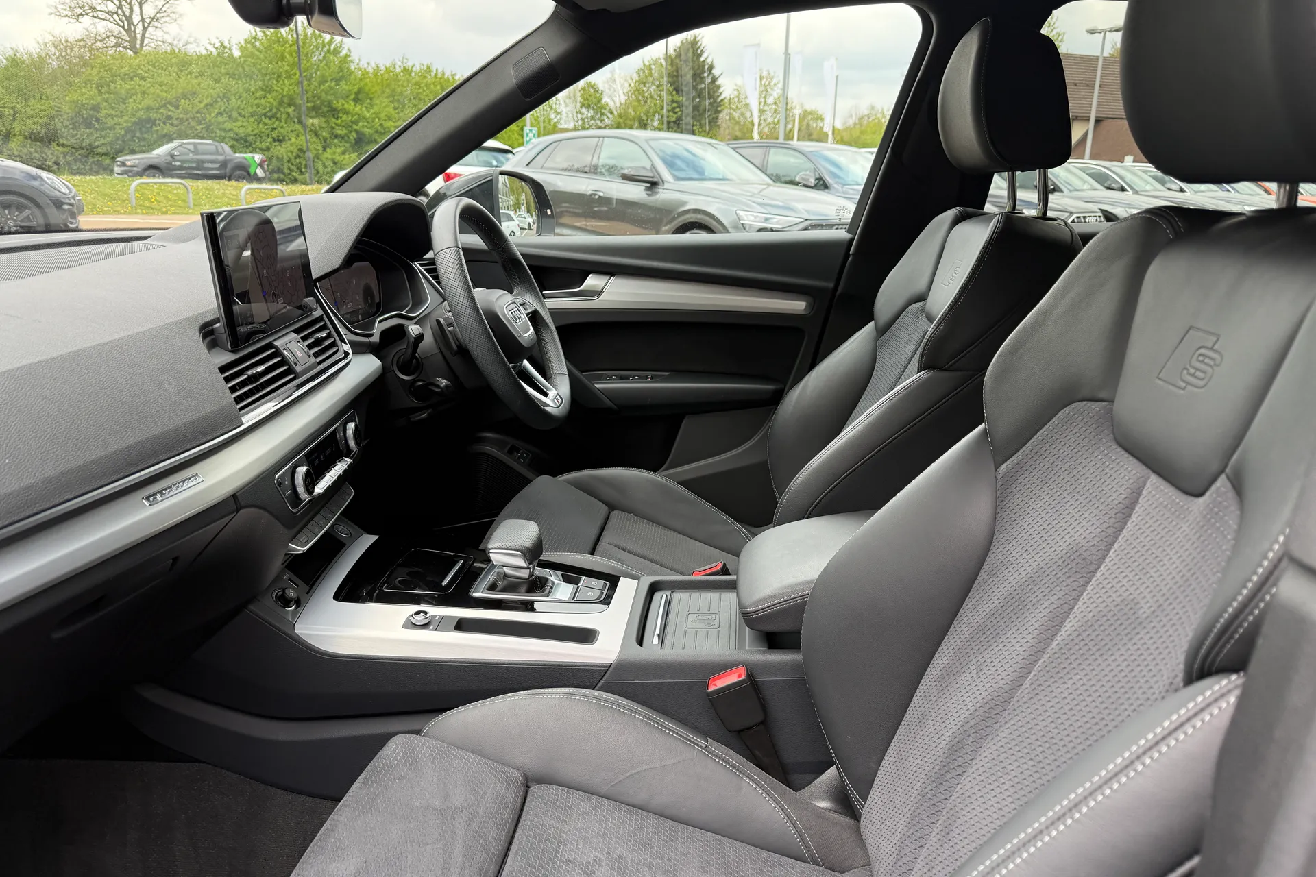 Audi Q5 thumbnail image number 62