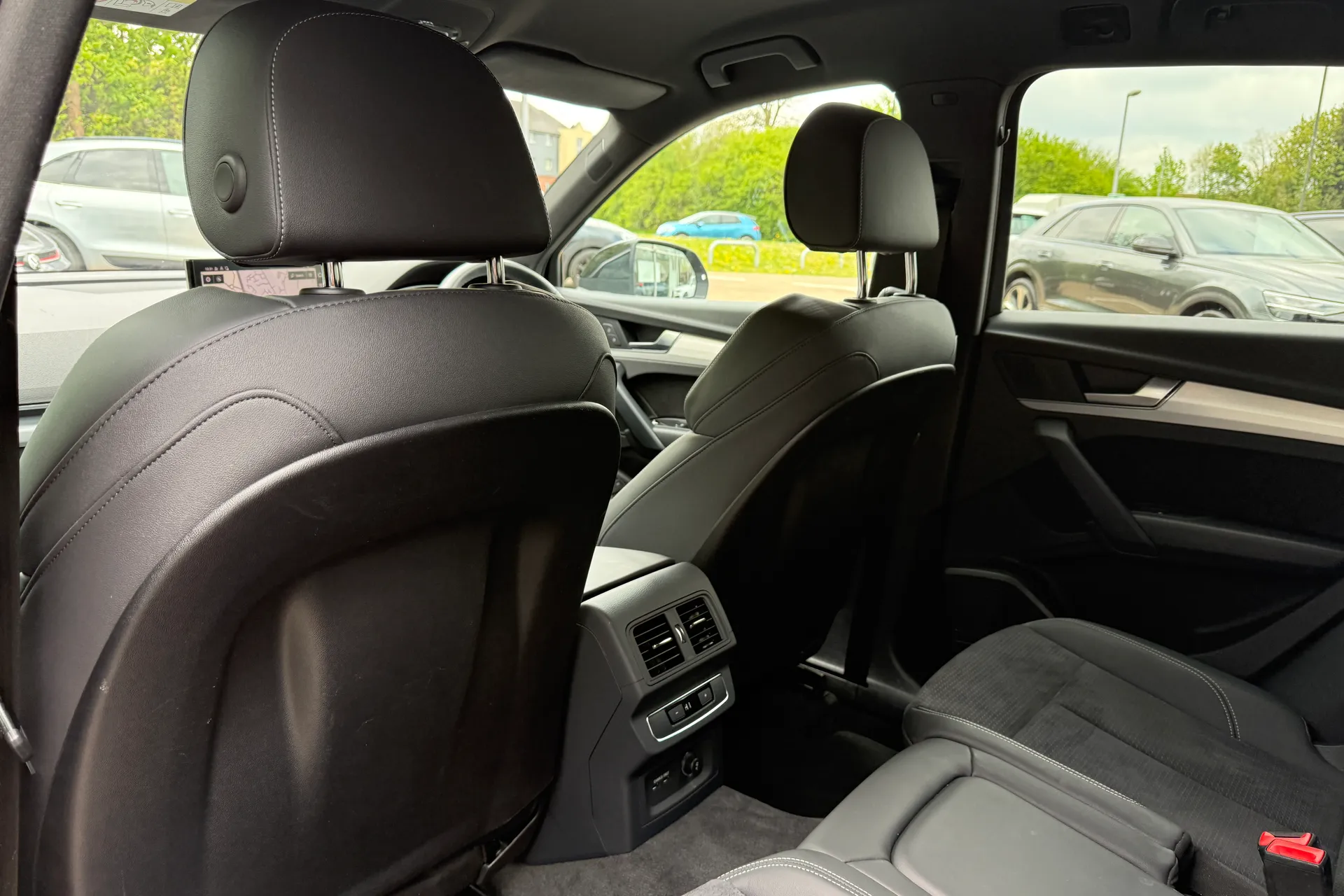 Audi Q5 thumbnail image number 57