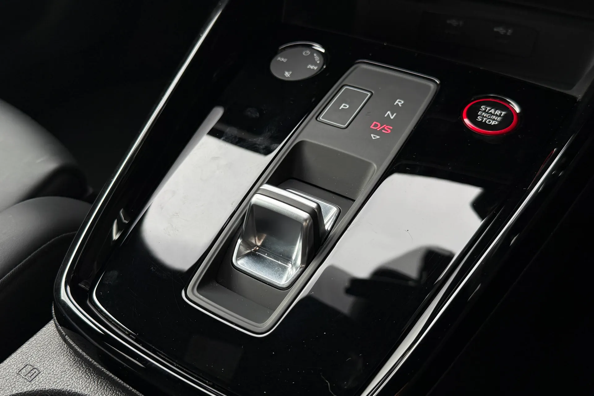 Audi RS3 thumbnail image number 15