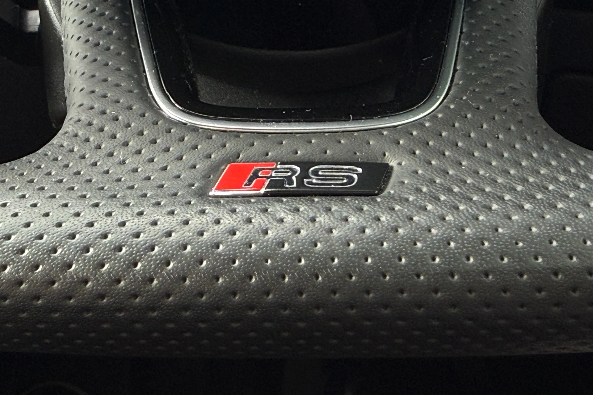 Audi RS3 thumbnail image number 14