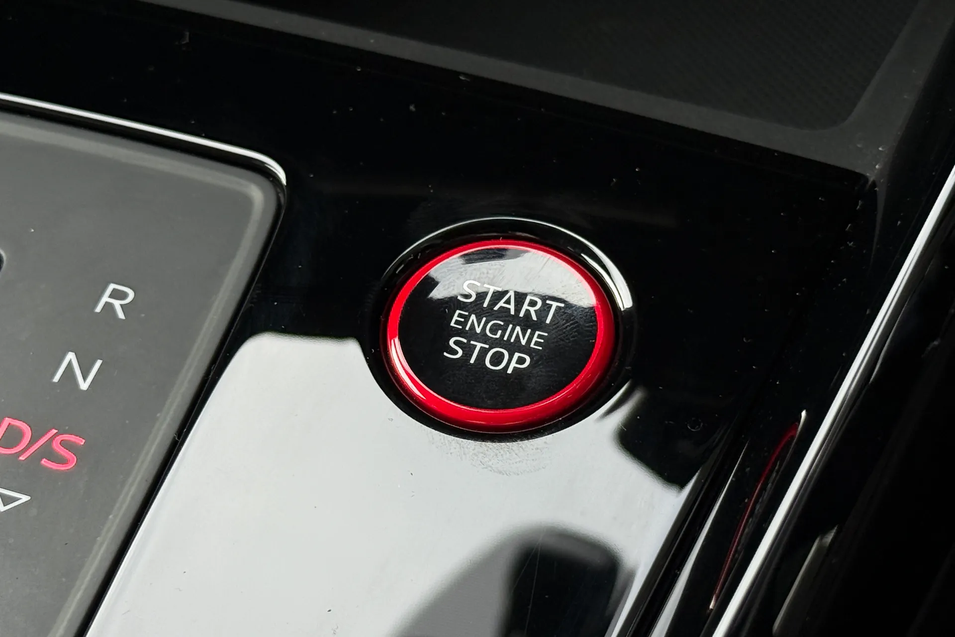 Audi RS3 thumbnail image number 17