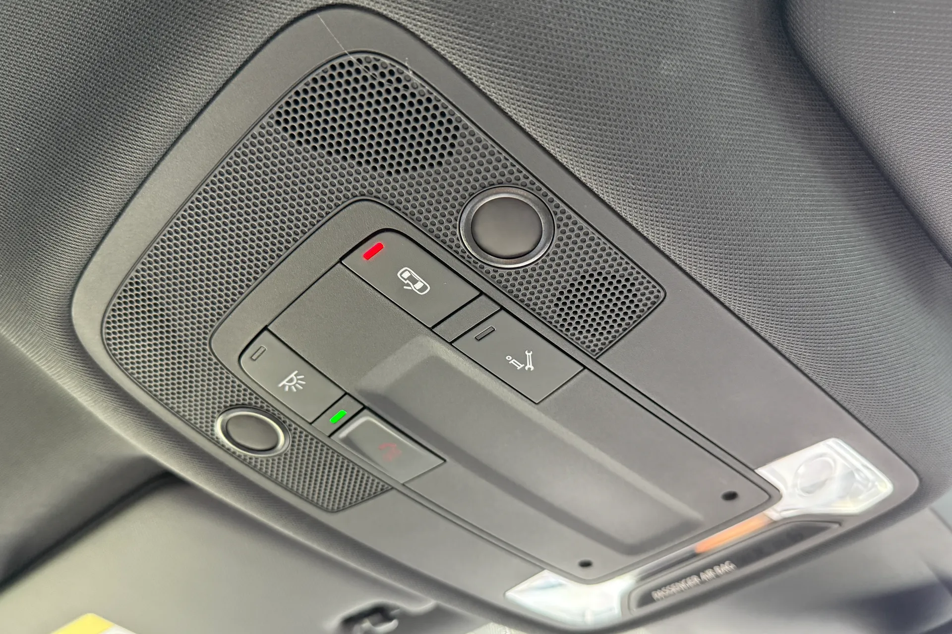 Audi RS3 thumbnail image number 23