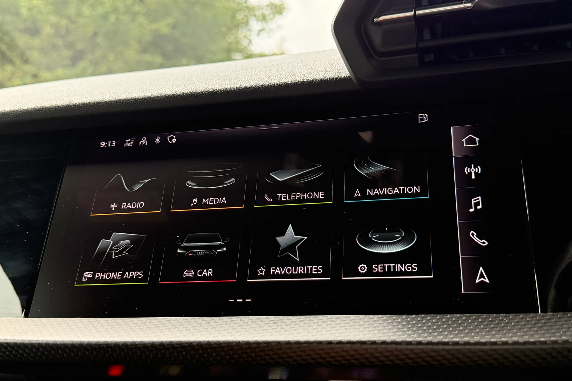 Audi RS3 thumbnail image number 28