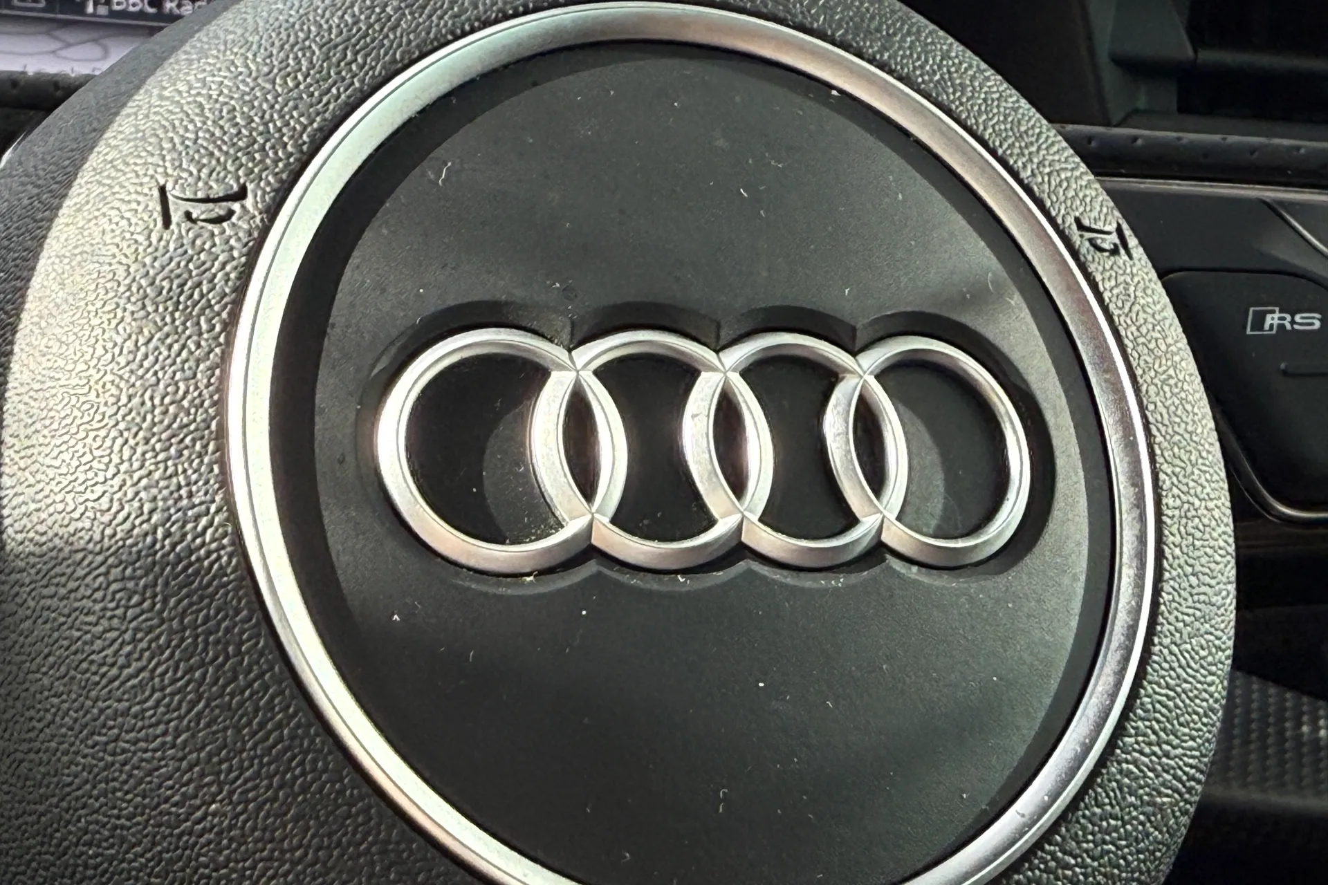 Audi RS3 thumbnail image number 13