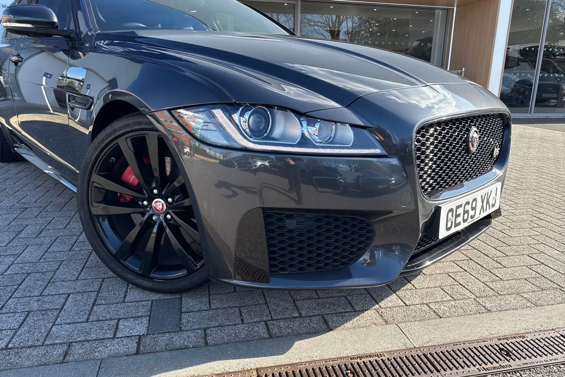 Jaguar XF thumbnail image number 7