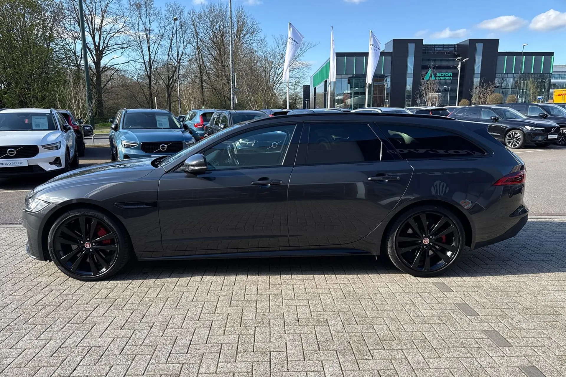 Jaguar XF thumbnail image number 11