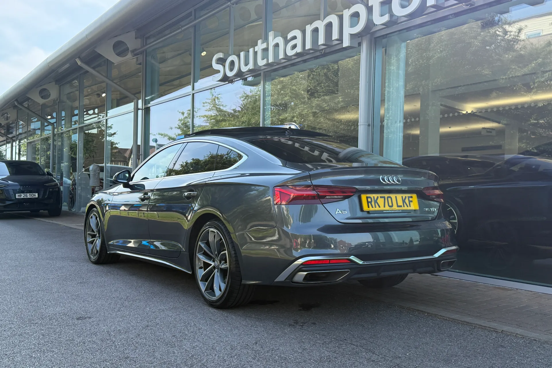 Audi A5 thumbnail image number 49