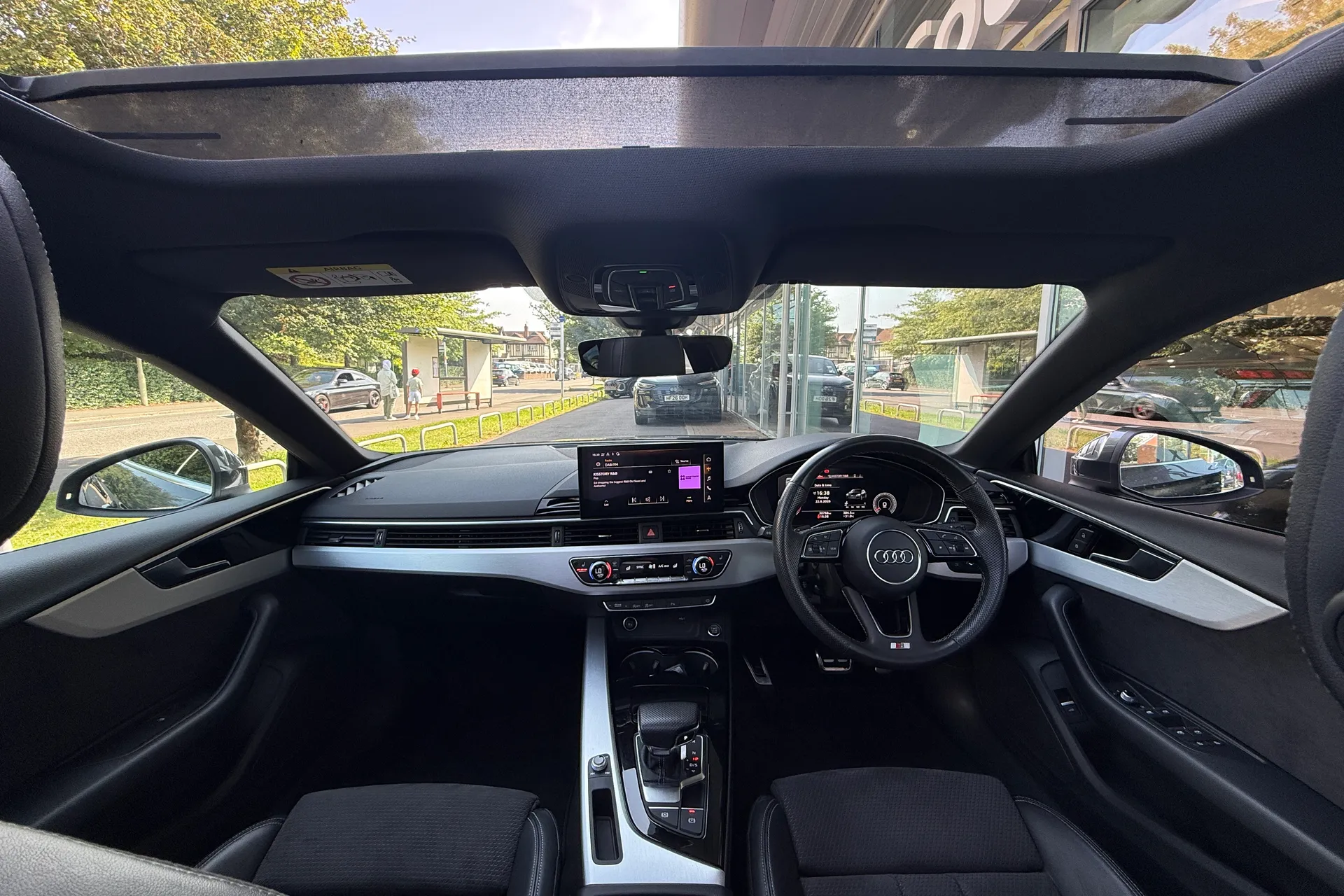 Audi A5 thumbnail image number 3
